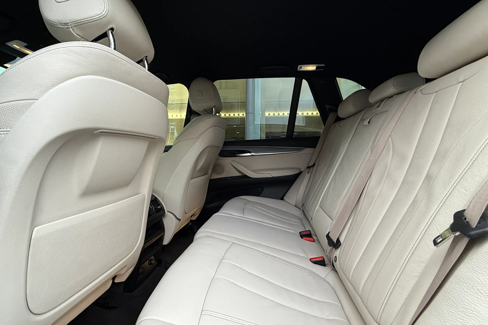 BMW X5 thumbnail image number 57