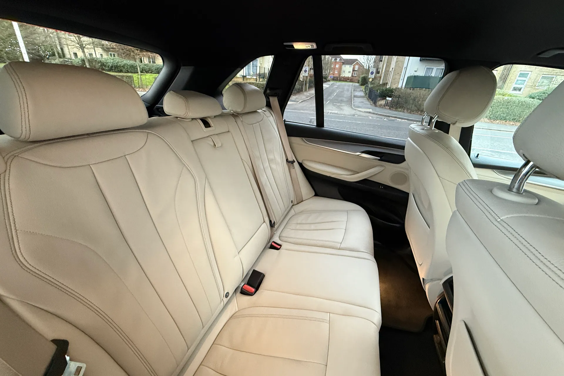 BMW X5 thumbnail image number 44