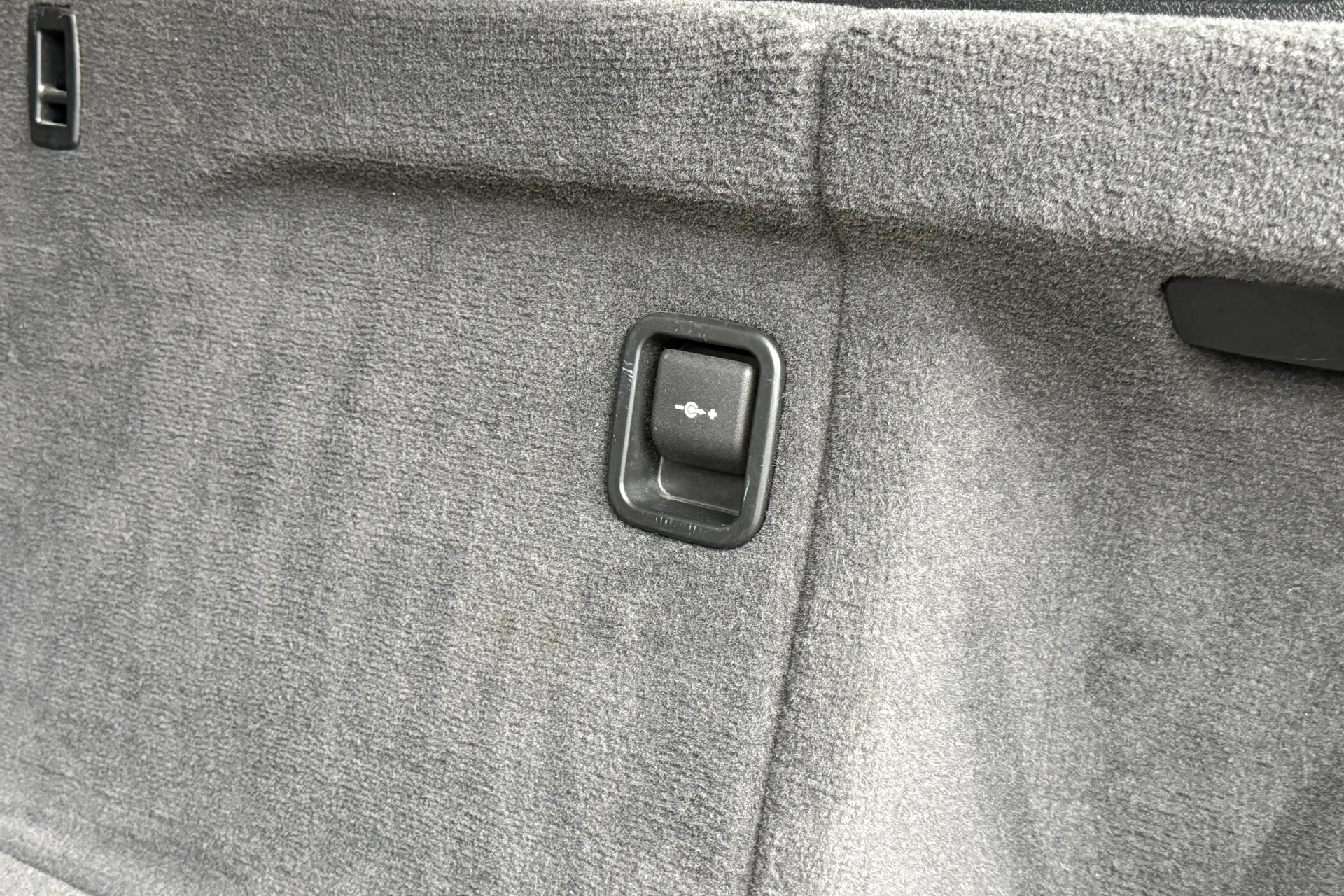 BMW X5 thumbnail image number 51