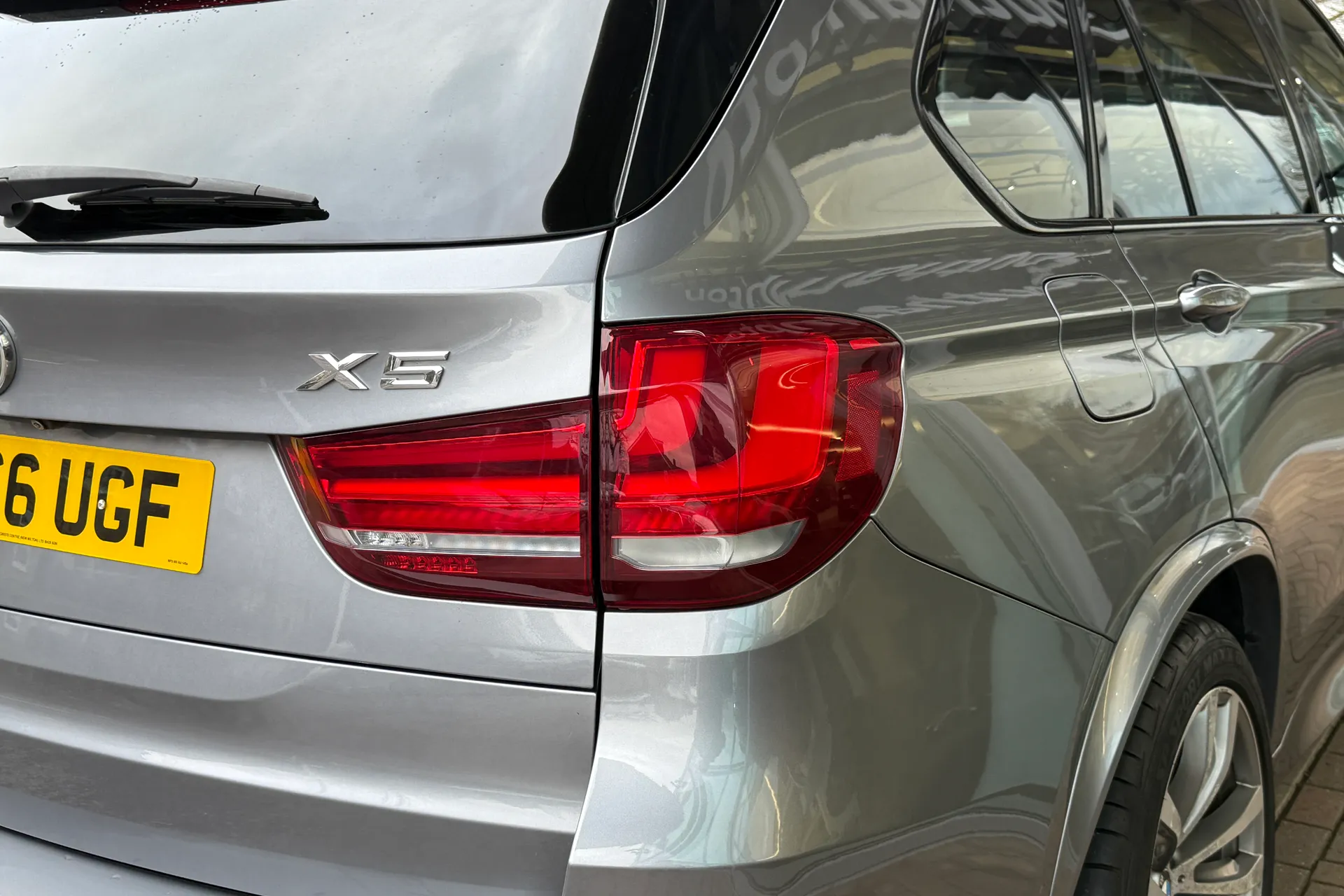 BMW X5 thumbnail image number 52