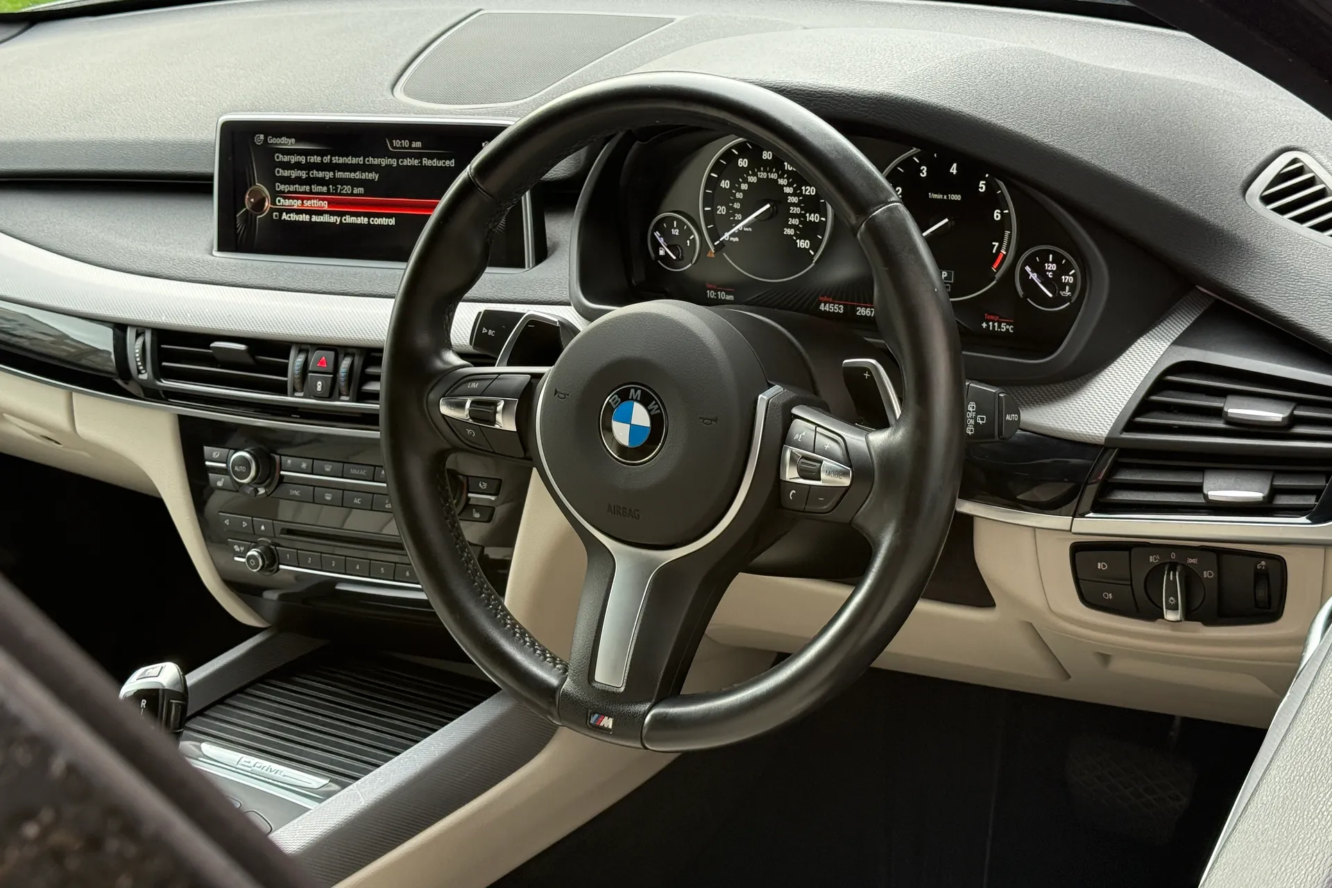 BMW X5 thumbnail image number 40