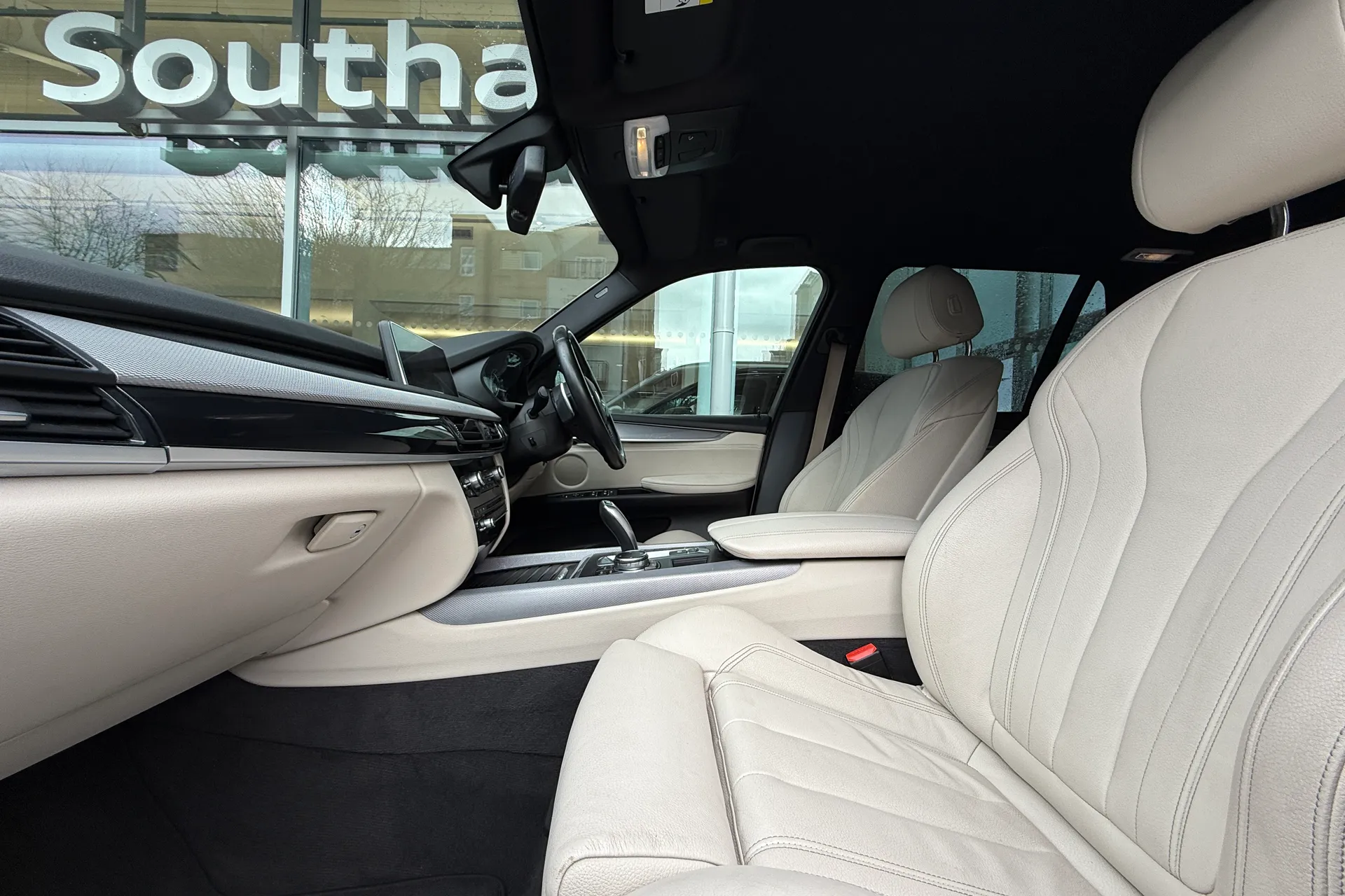 BMW X5 thumbnail image number 61