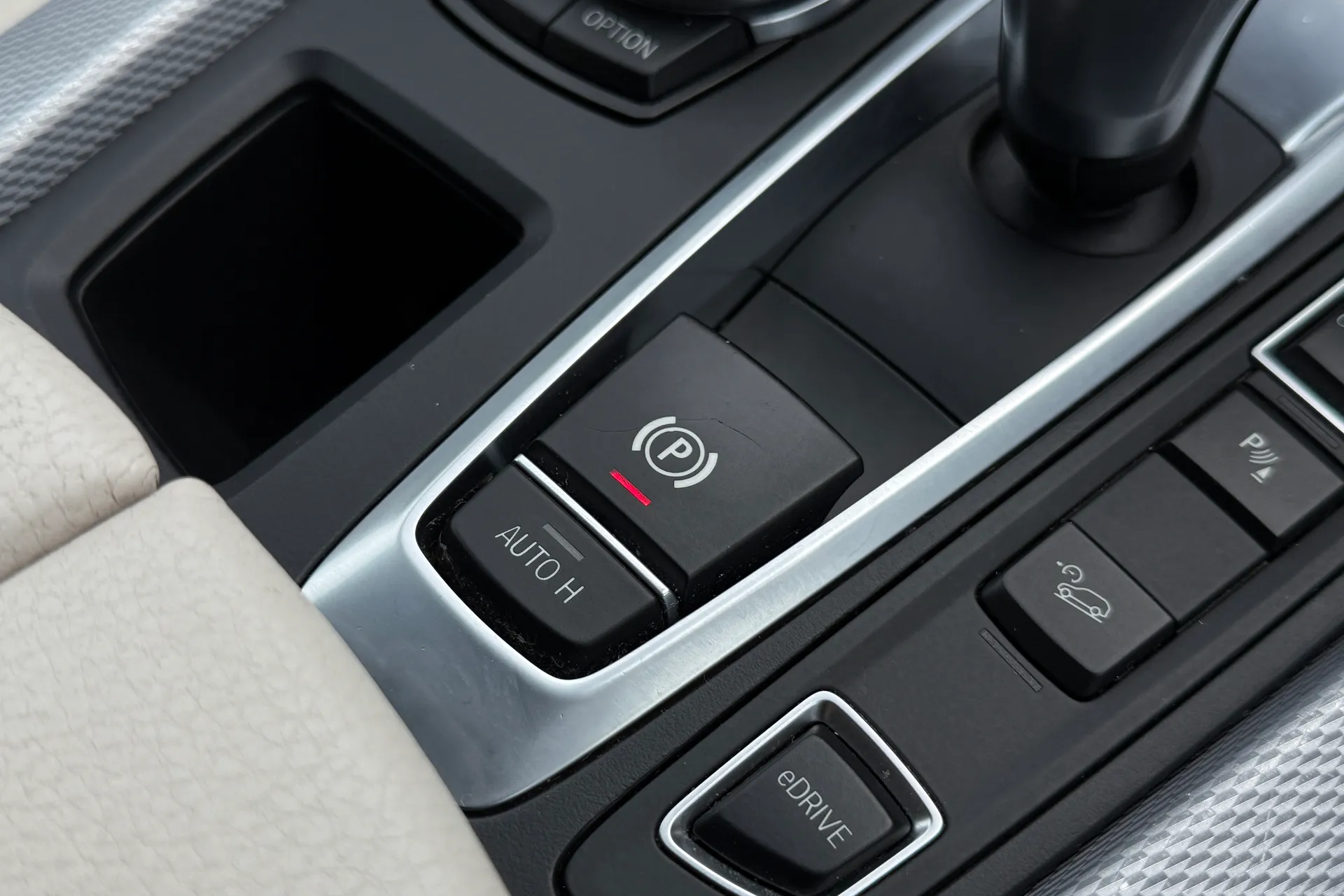 BMW X5 thumbnail image number 27