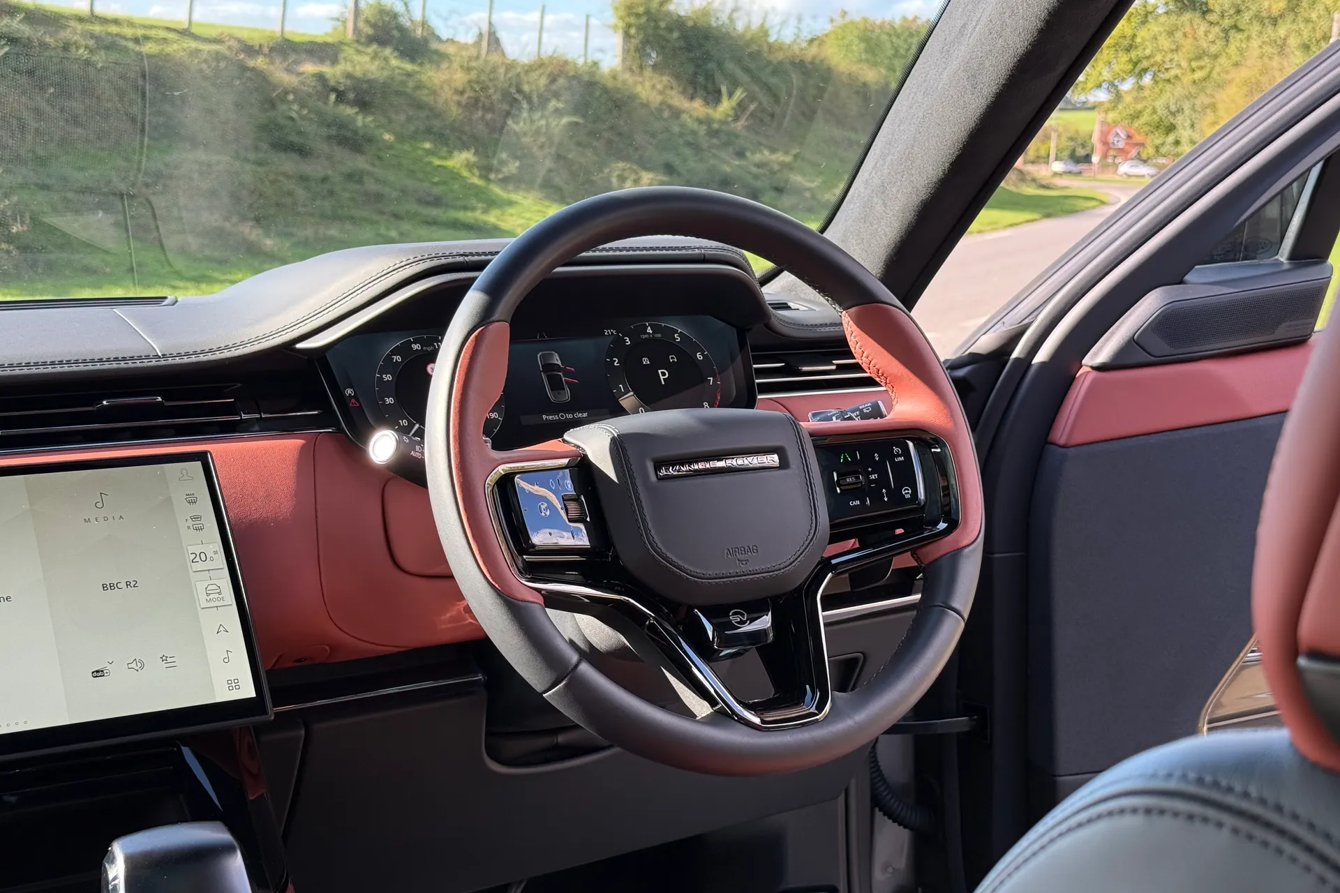 LAND ROVER RANGE ROVER SPORT thumbnail image number 24