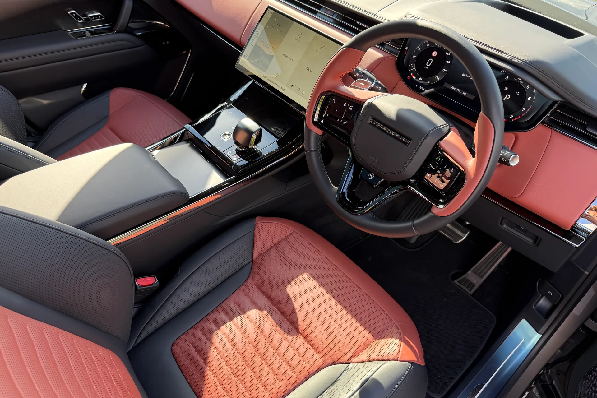 LAND ROVER RANGE ROVER SPORT thumbnail image number 16