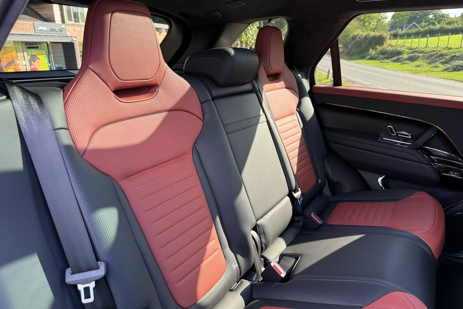 LAND ROVER RANGE ROVER SPORT thumbnail image number 20