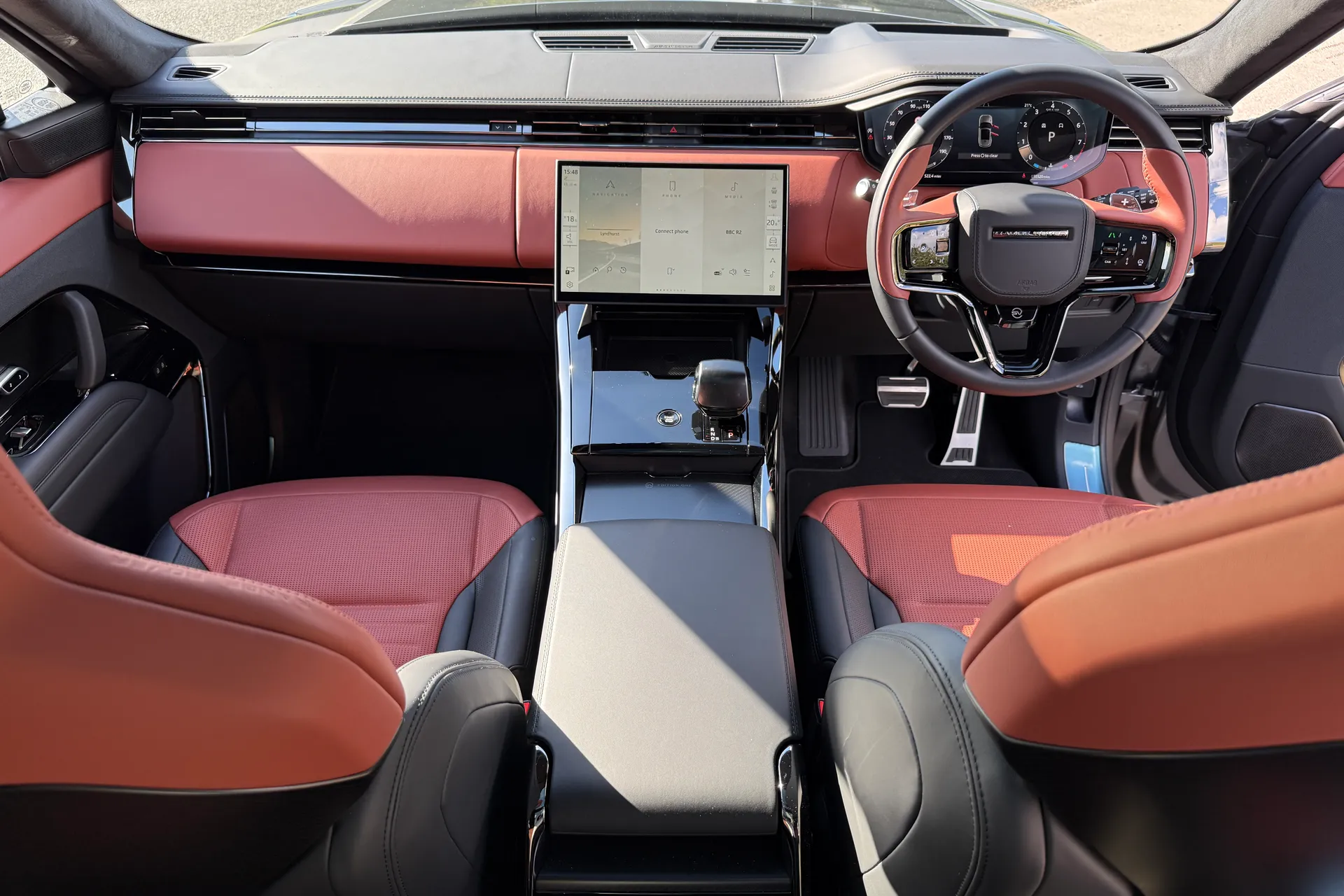 LAND ROVER RANGE ROVER SPORT thumbnail image number 4