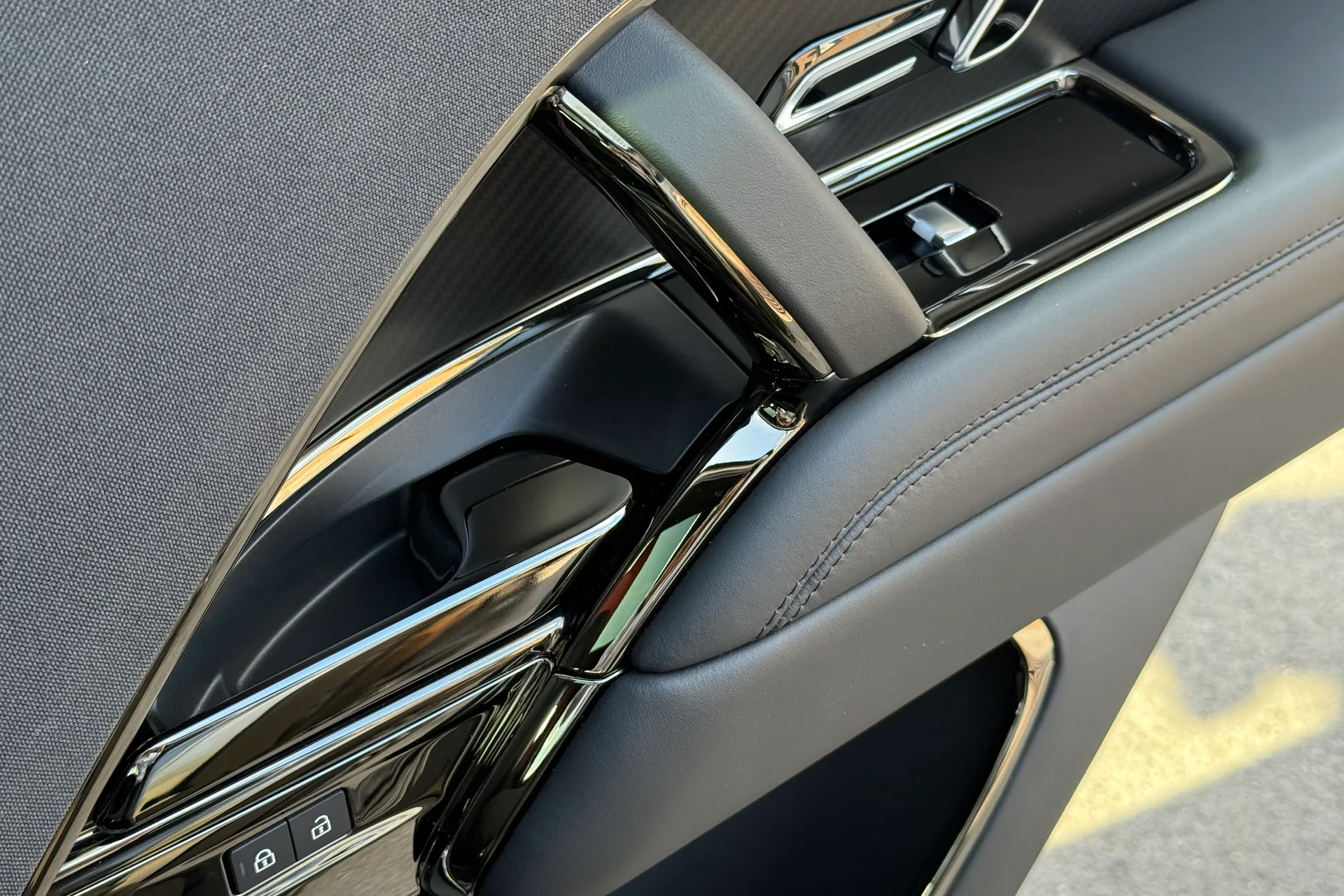 LAND ROVER RANGE ROVER SPORT thumbnail image number 28