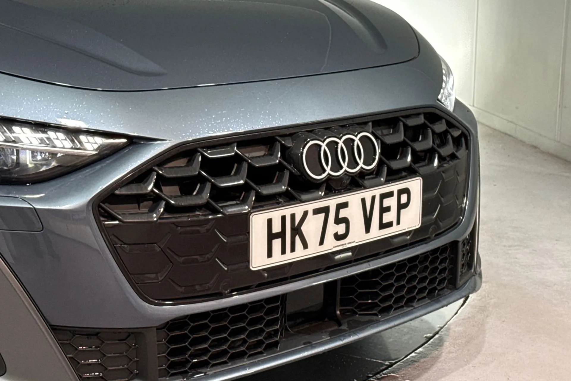 Audi A5 thumbnail image number 9