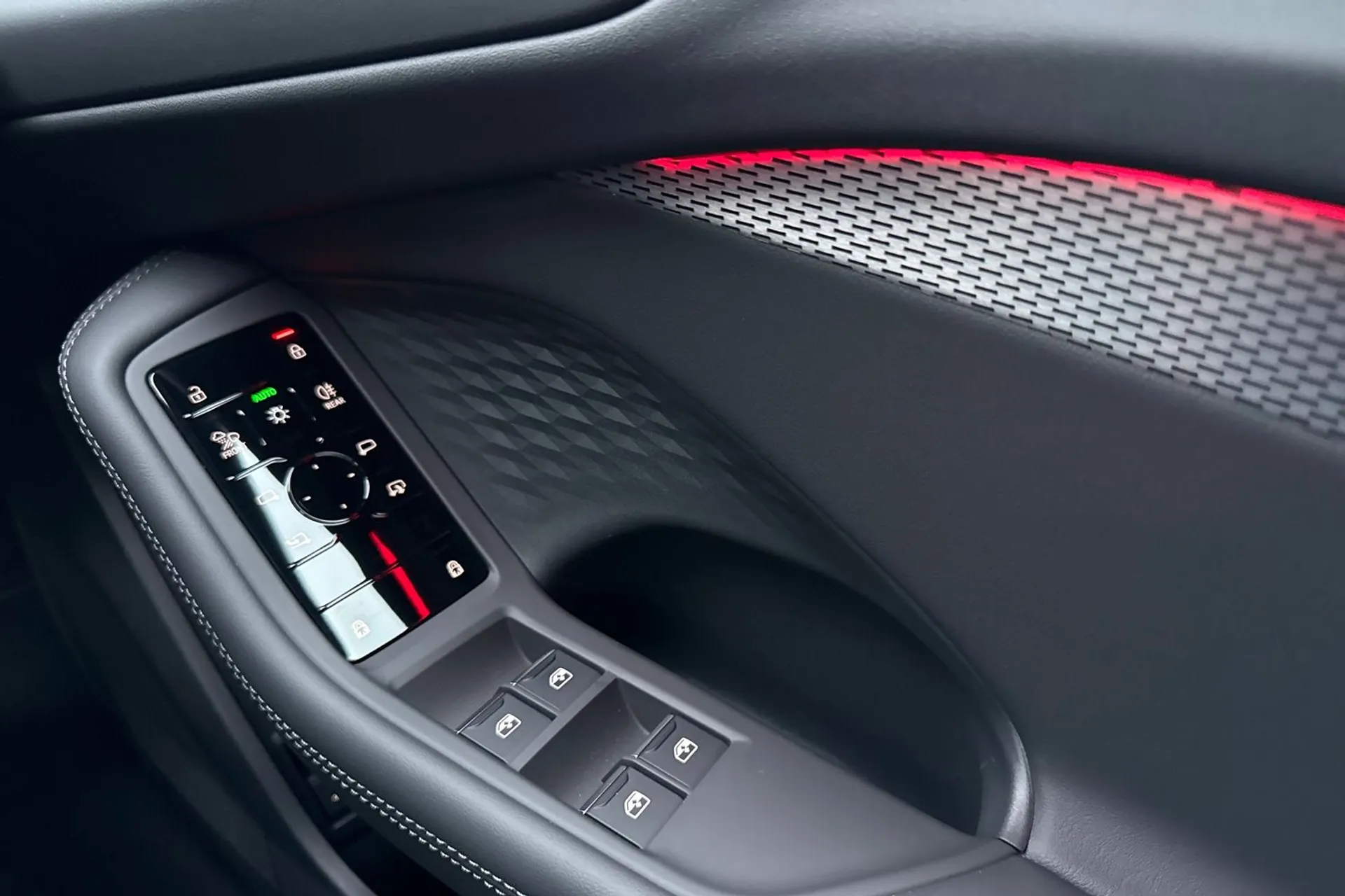 Audi A5 thumbnail image number 45