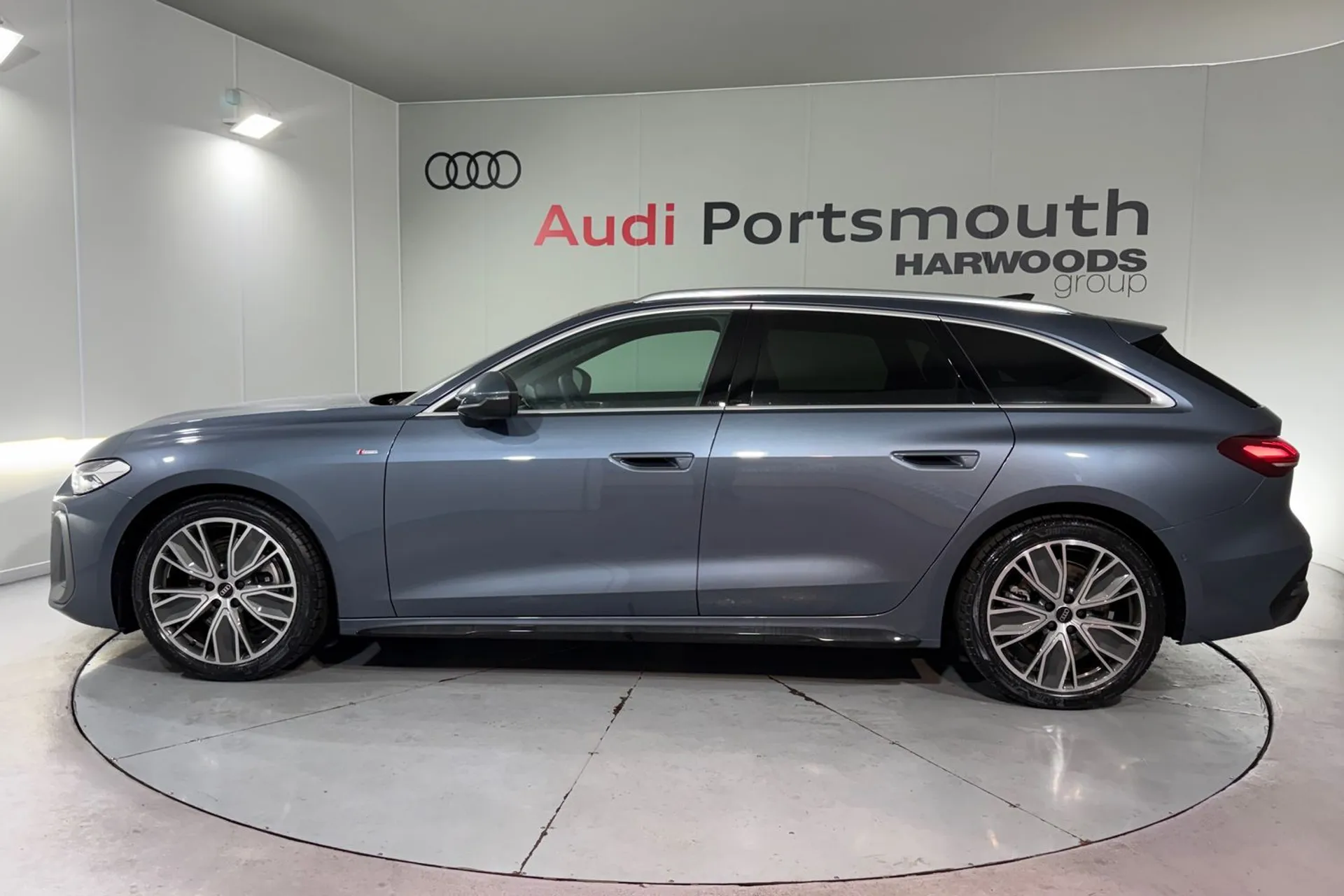 Audi A5 thumbnail image number 12