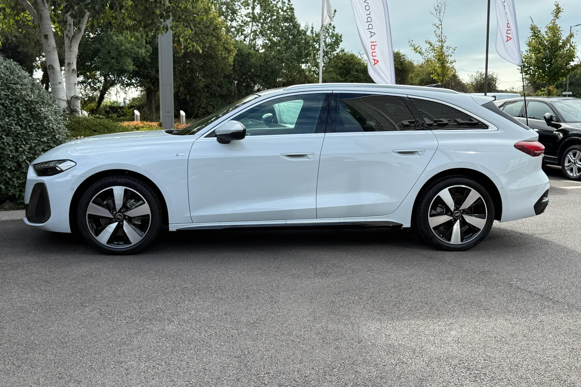 Audi A5 thumbnail image number 34