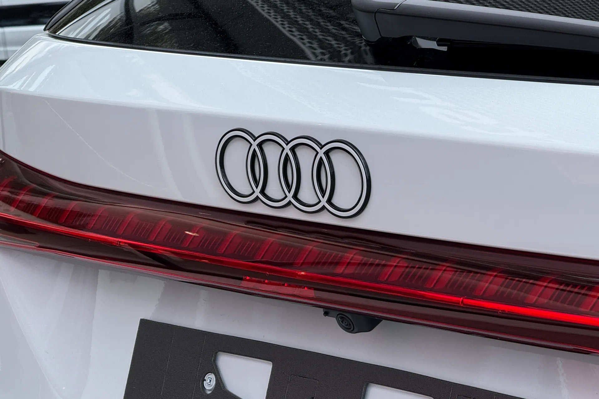 Audi A5 thumbnail image number 25
