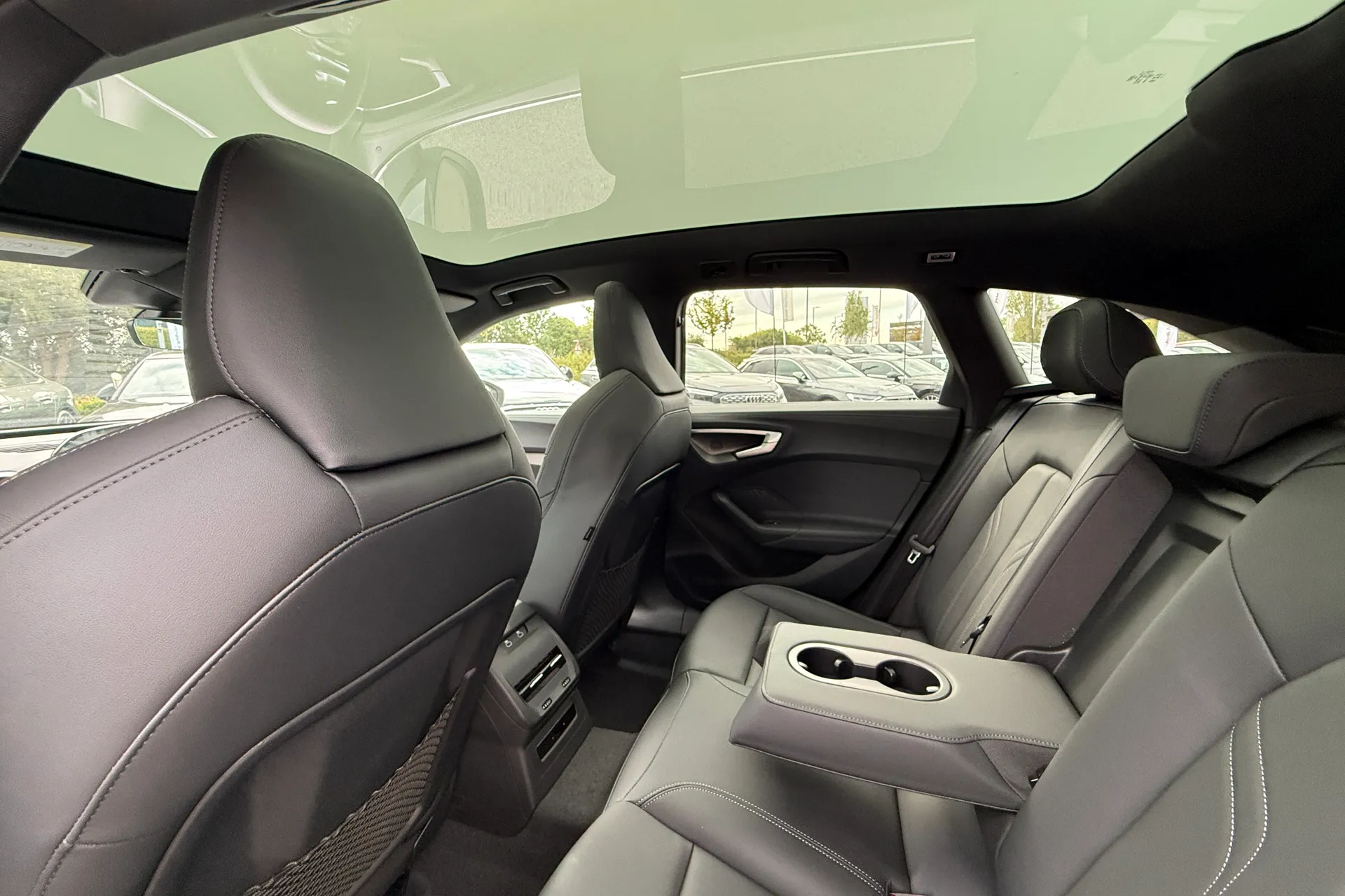 Audi A5 thumbnail image number 27