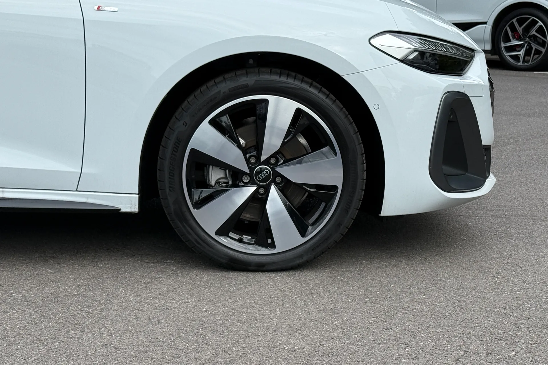Audi A5 thumbnail image number 13
