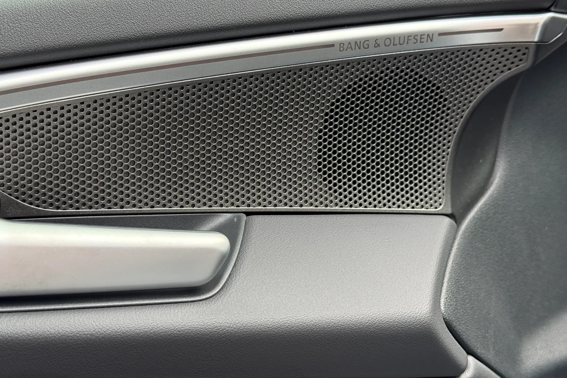 Audi A5 thumbnail image number 30