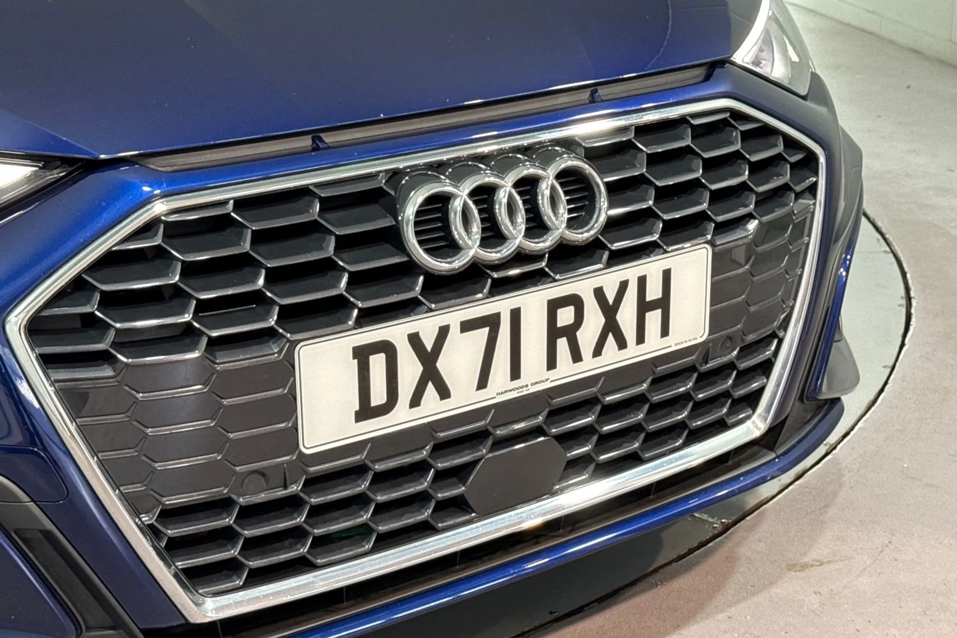 Audi A3 thumbnail image number 9