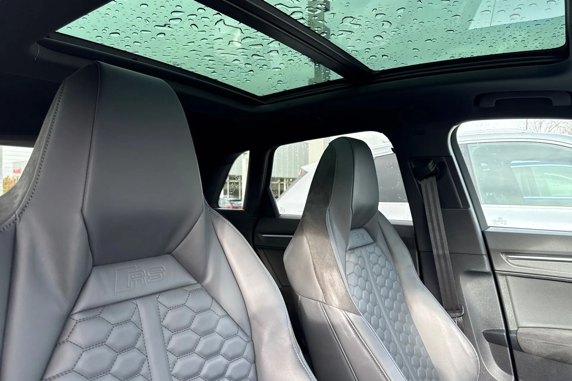 Audi RS Q3 thumbnail image number 5