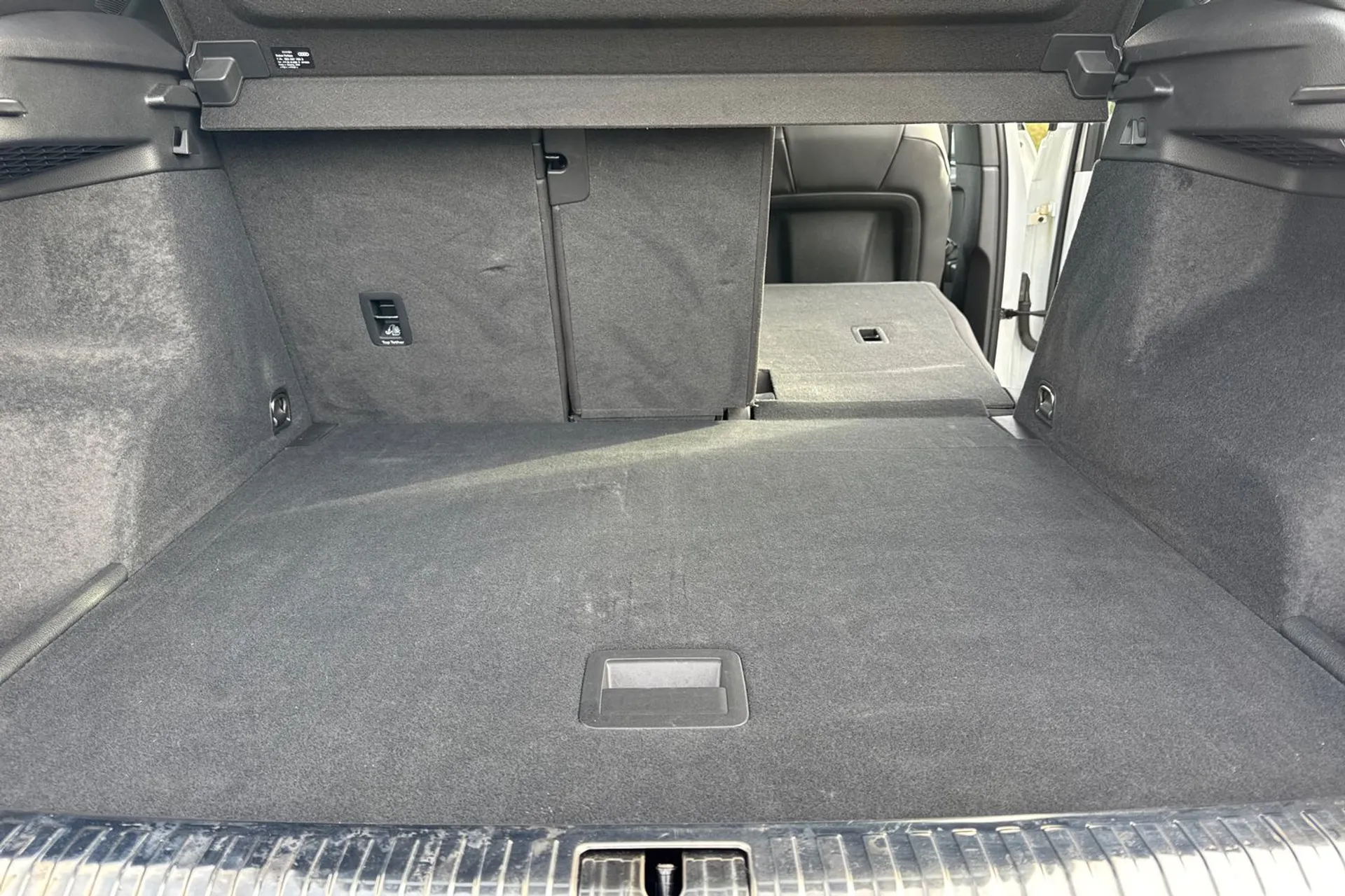 Audi RS Q3 thumbnail image number 24