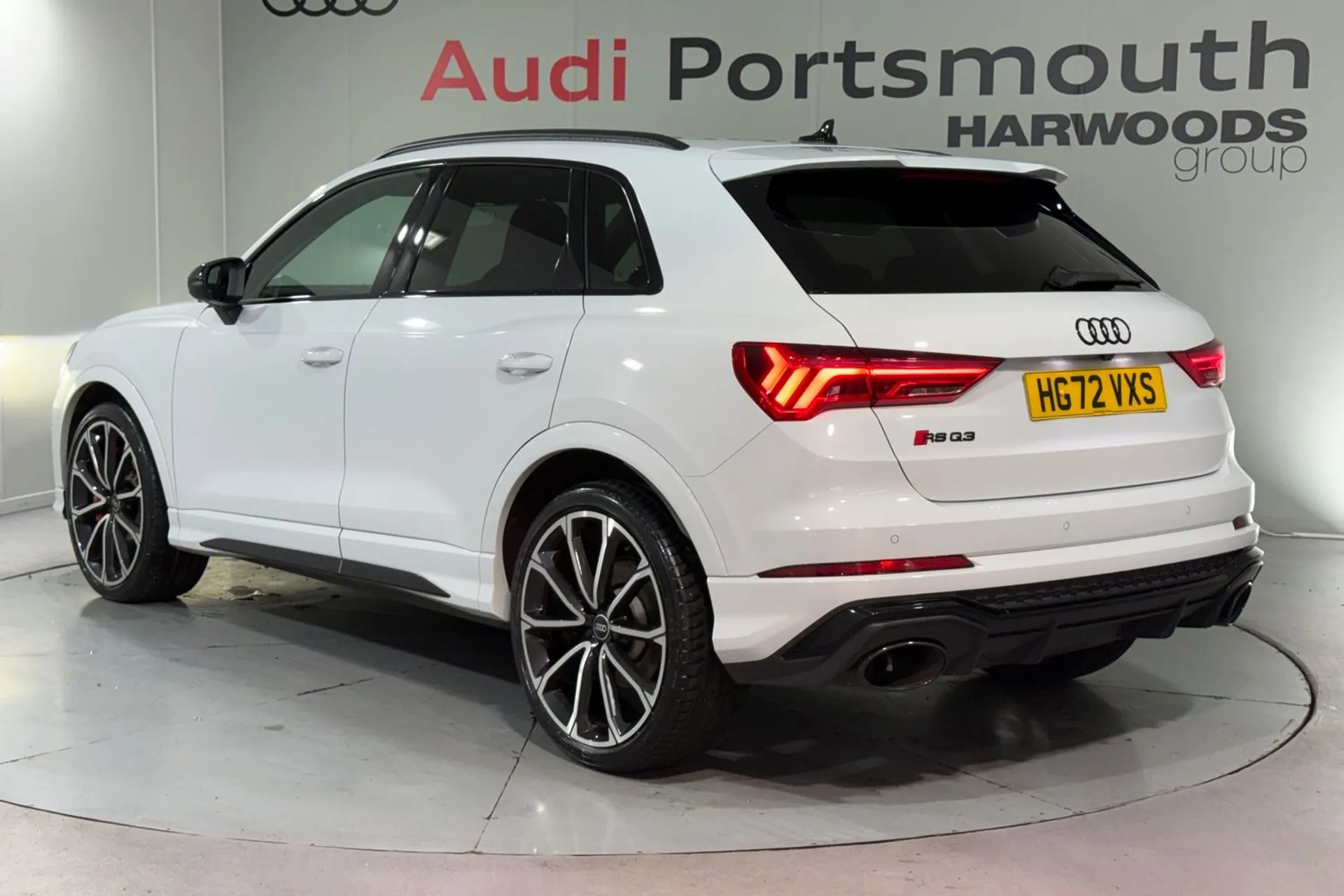 Audi RS Q3 thumbnail image number 11