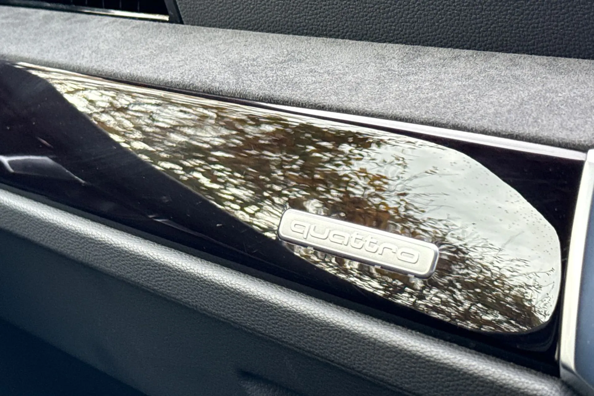 Audi RS Q3 thumbnail image number 48