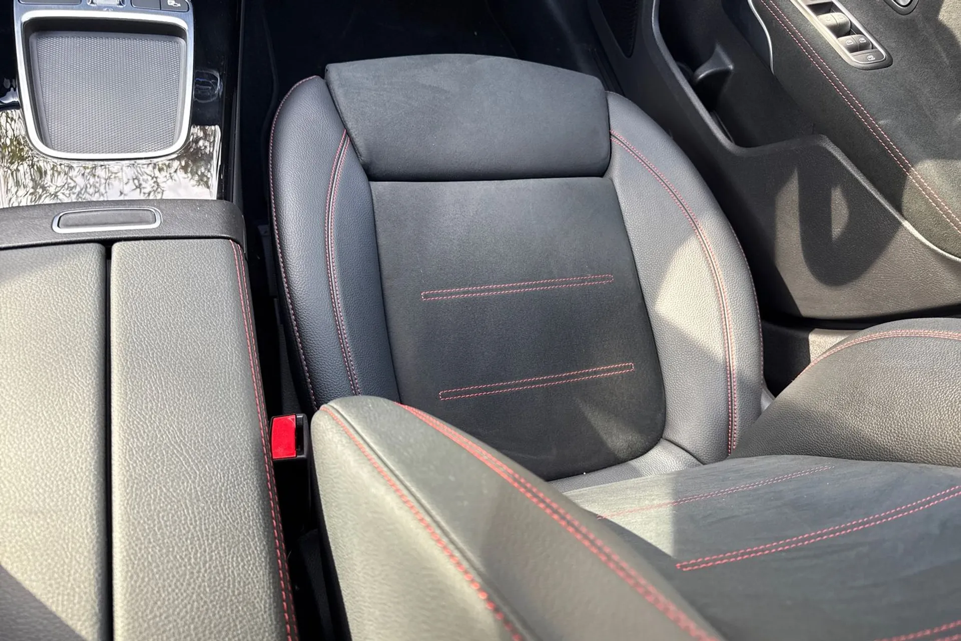 MERCEDES-BENZ A CLASS thumbnail image number 35