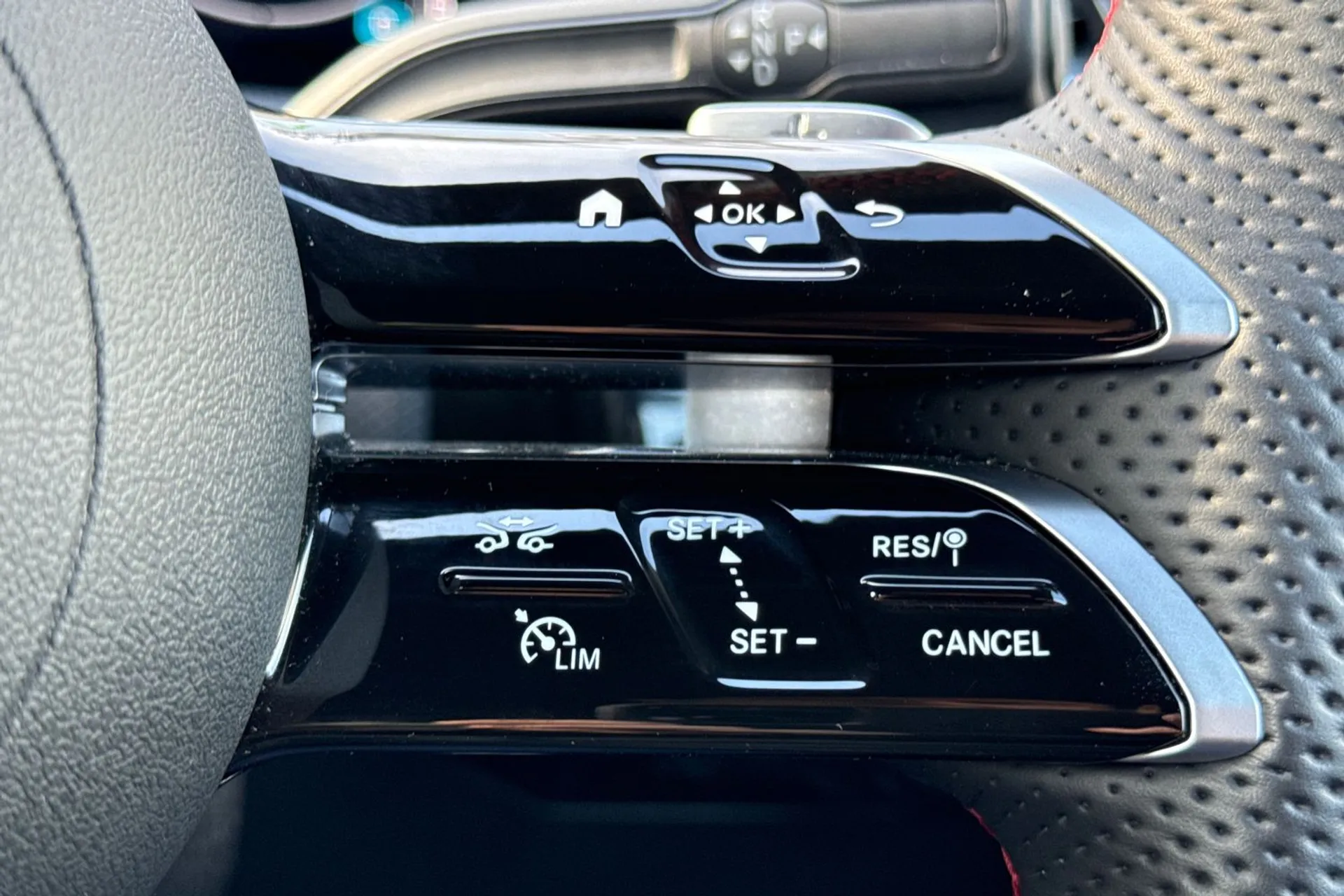 MERCEDES-BENZ A CLASS thumbnail image number 39