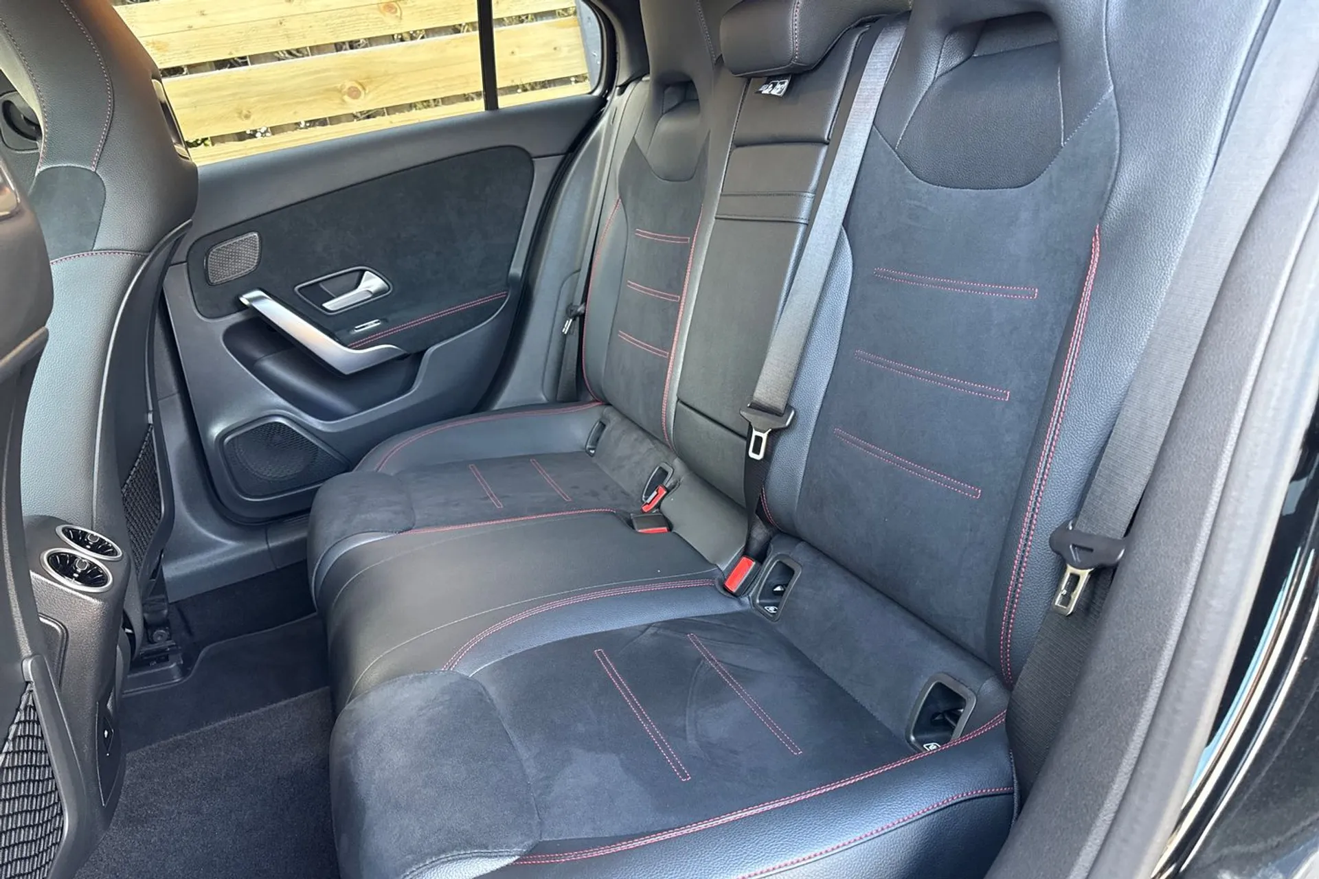 MERCEDES-BENZ A CLASS thumbnail image number 32