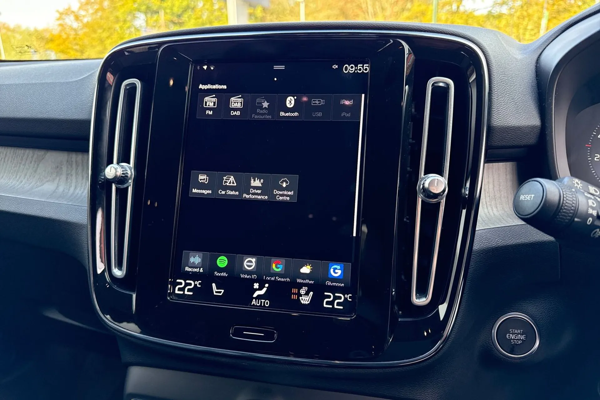 Volvo XC40 thumbnail image number 41