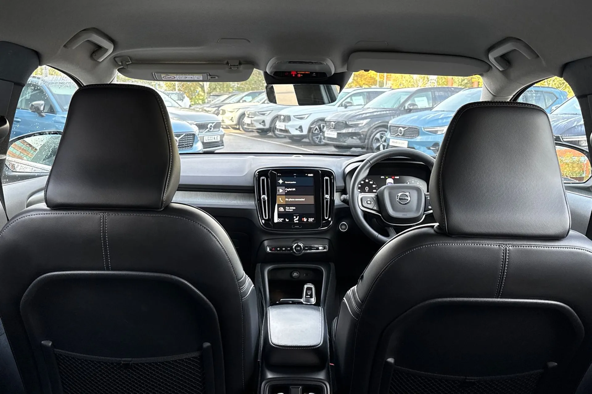 Volvo XC40 thumbnail image number 22