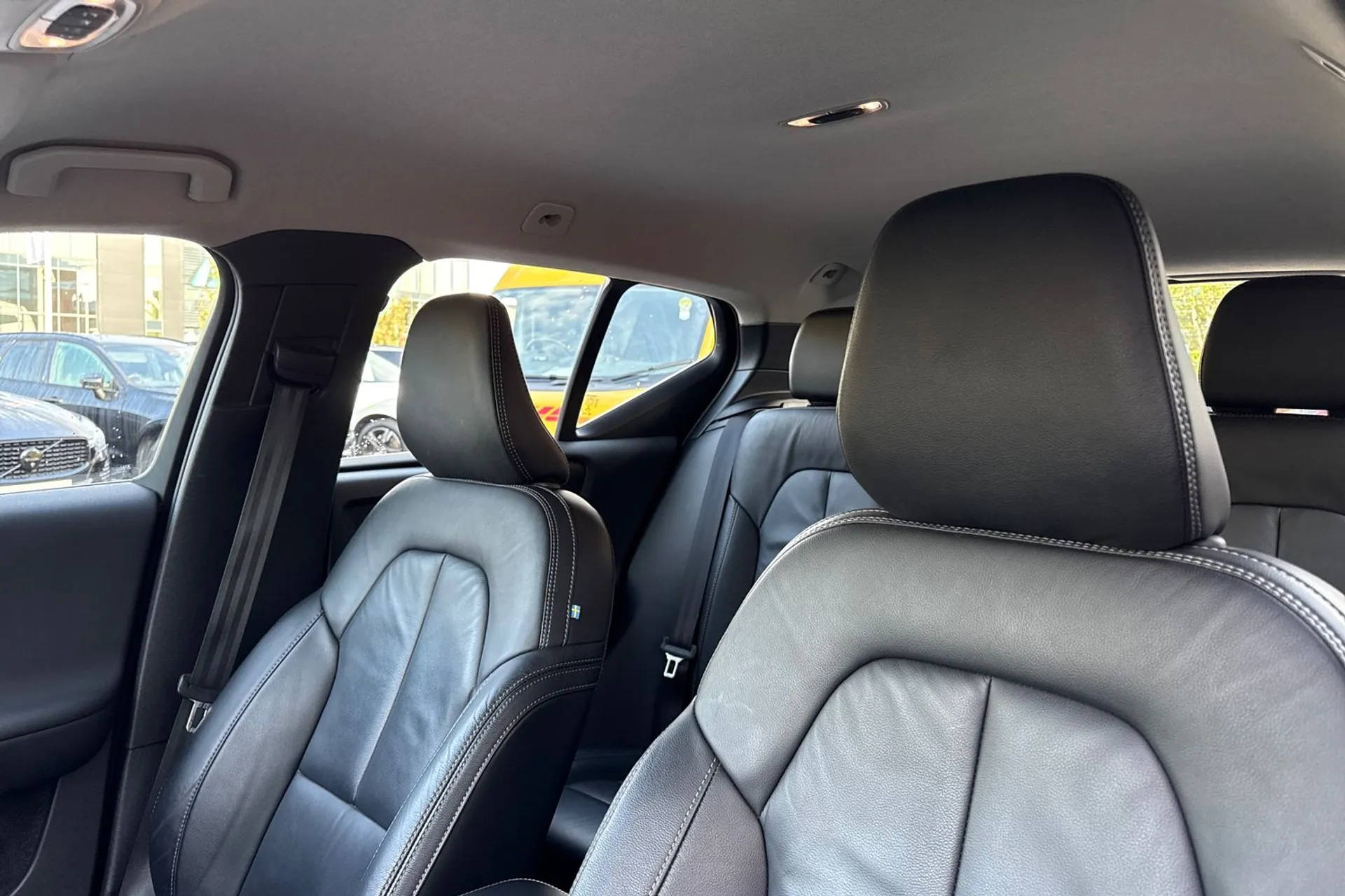 Volvo XC40 thumbnail image number 29