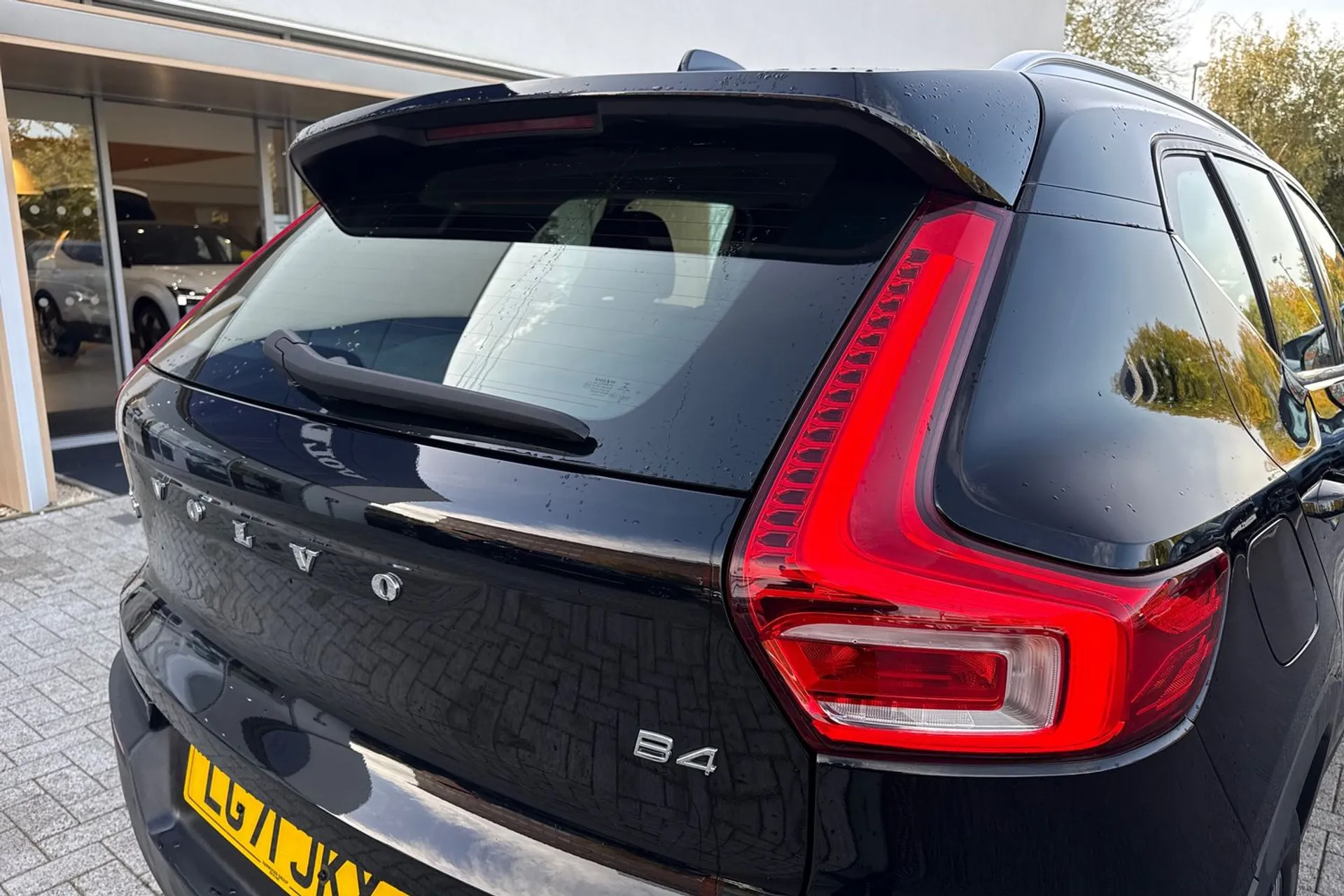 Volvo XC40 thumbnail image number 16