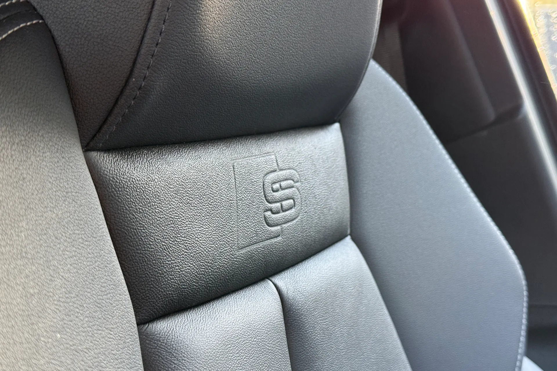 Audi A3 thumbnail image number 19