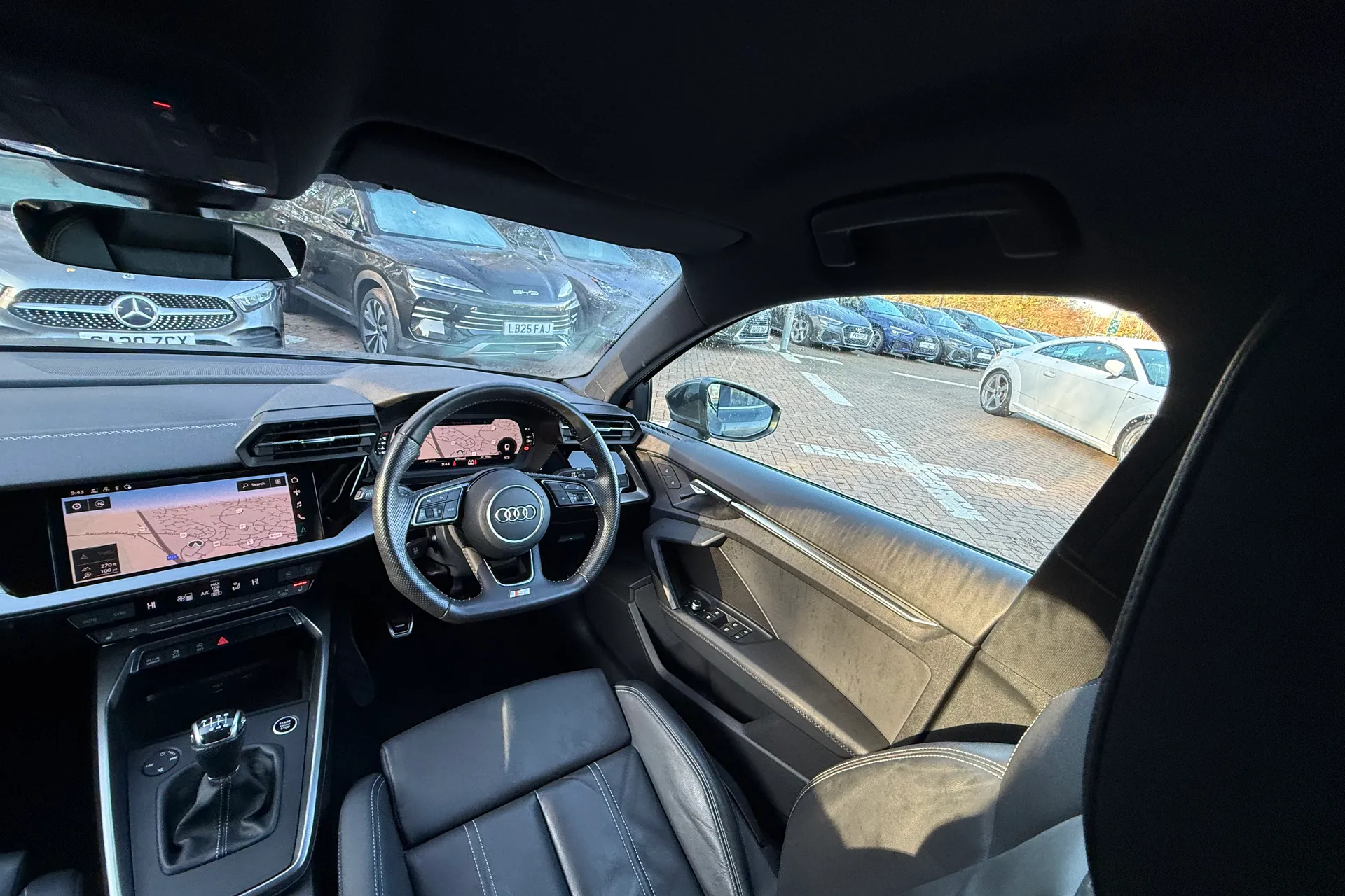 Audi A3 thumbnail image number 32