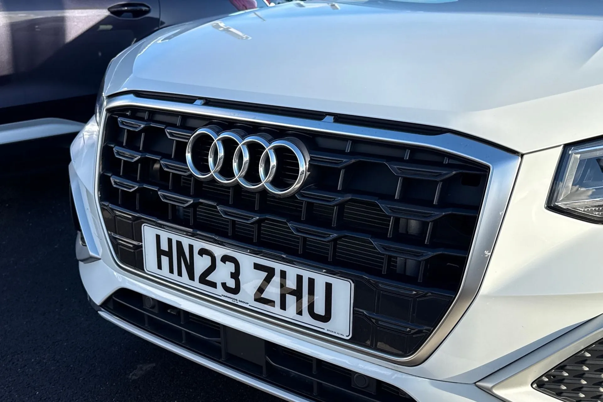 Audi Q2 thumbnail image number 8