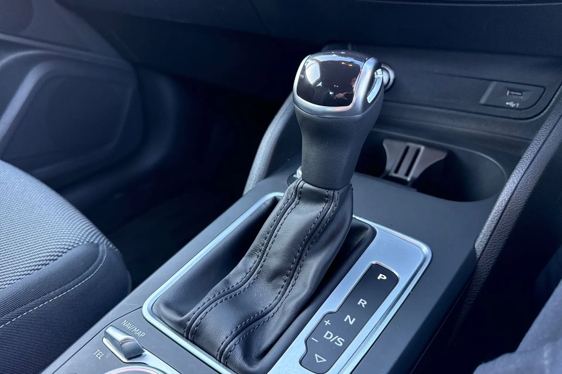 Audi Q2 thumbnail image number 25