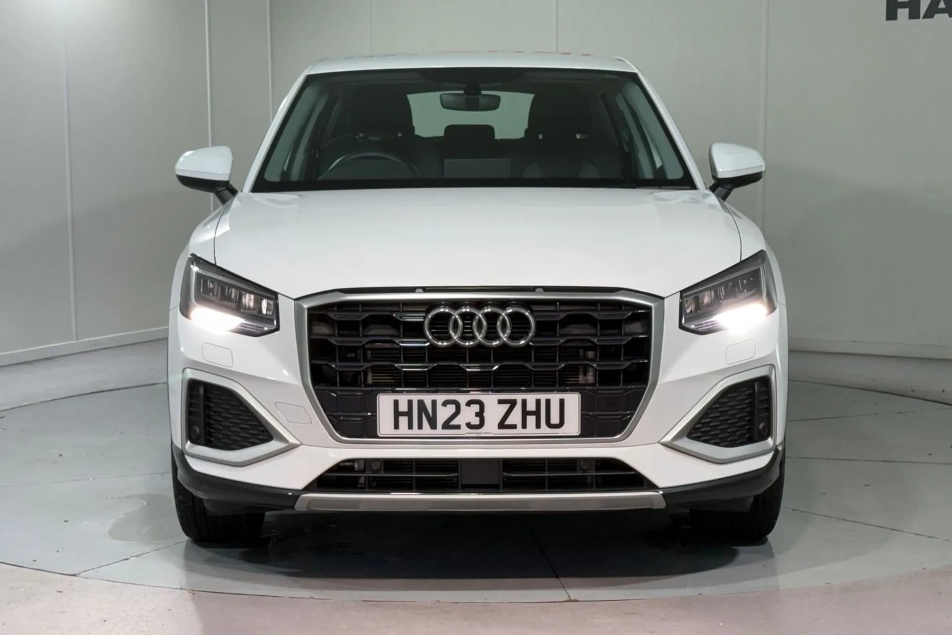 Audi Q2 thumbnail image number 7