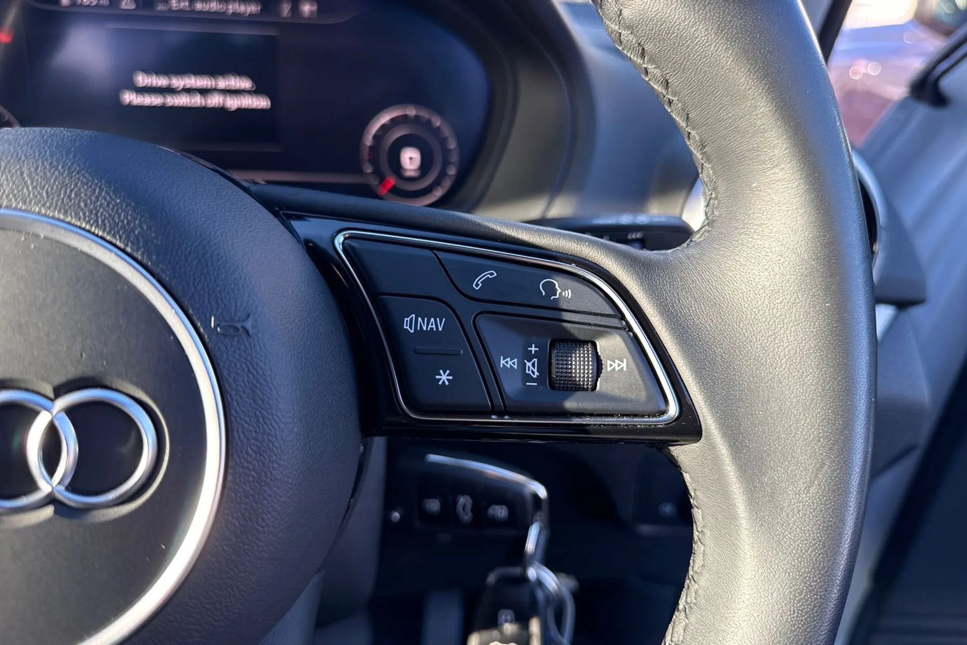 Audi Q2 thumbnail image number 45