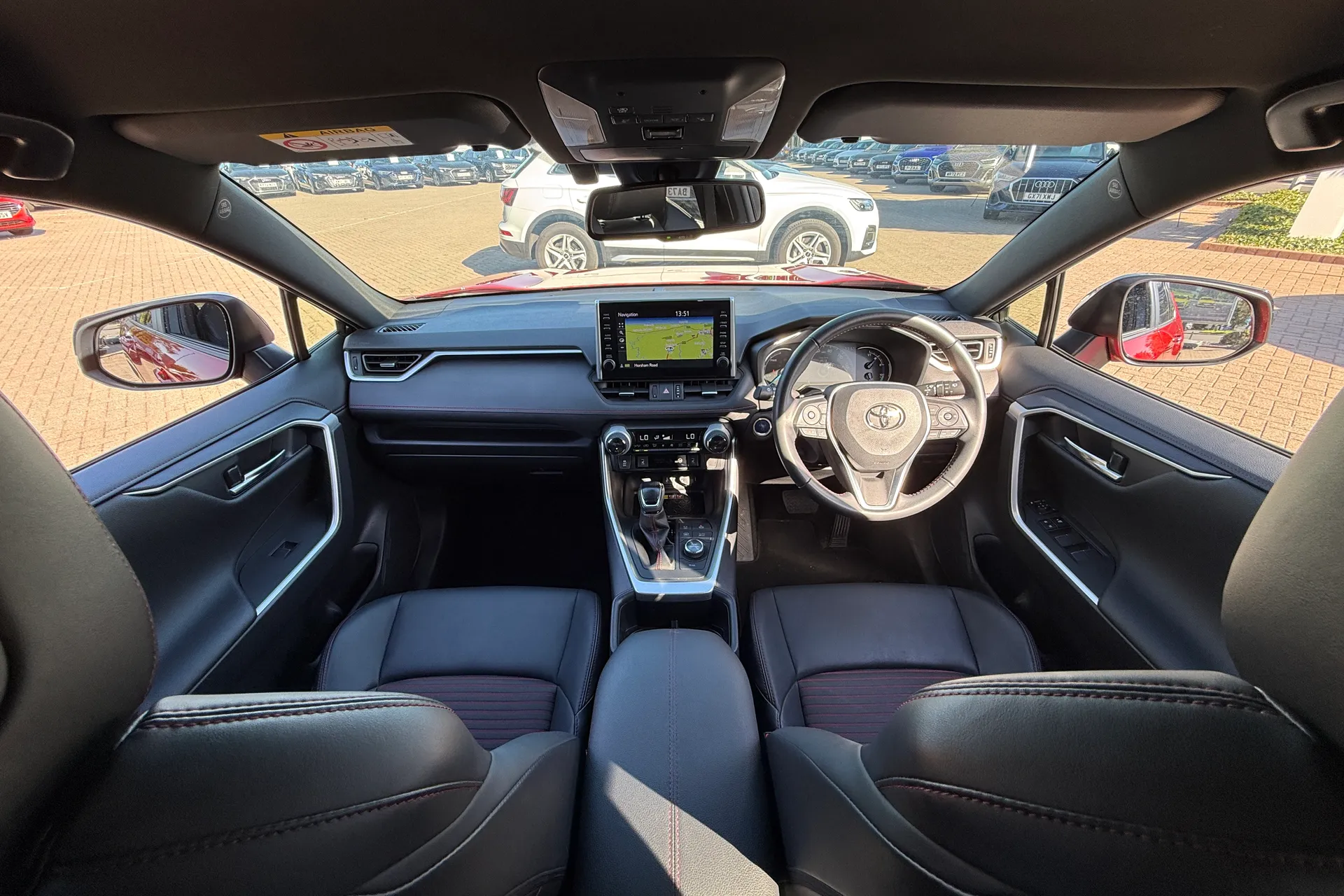 TOYOTA RAV4 thumbnail image number 3