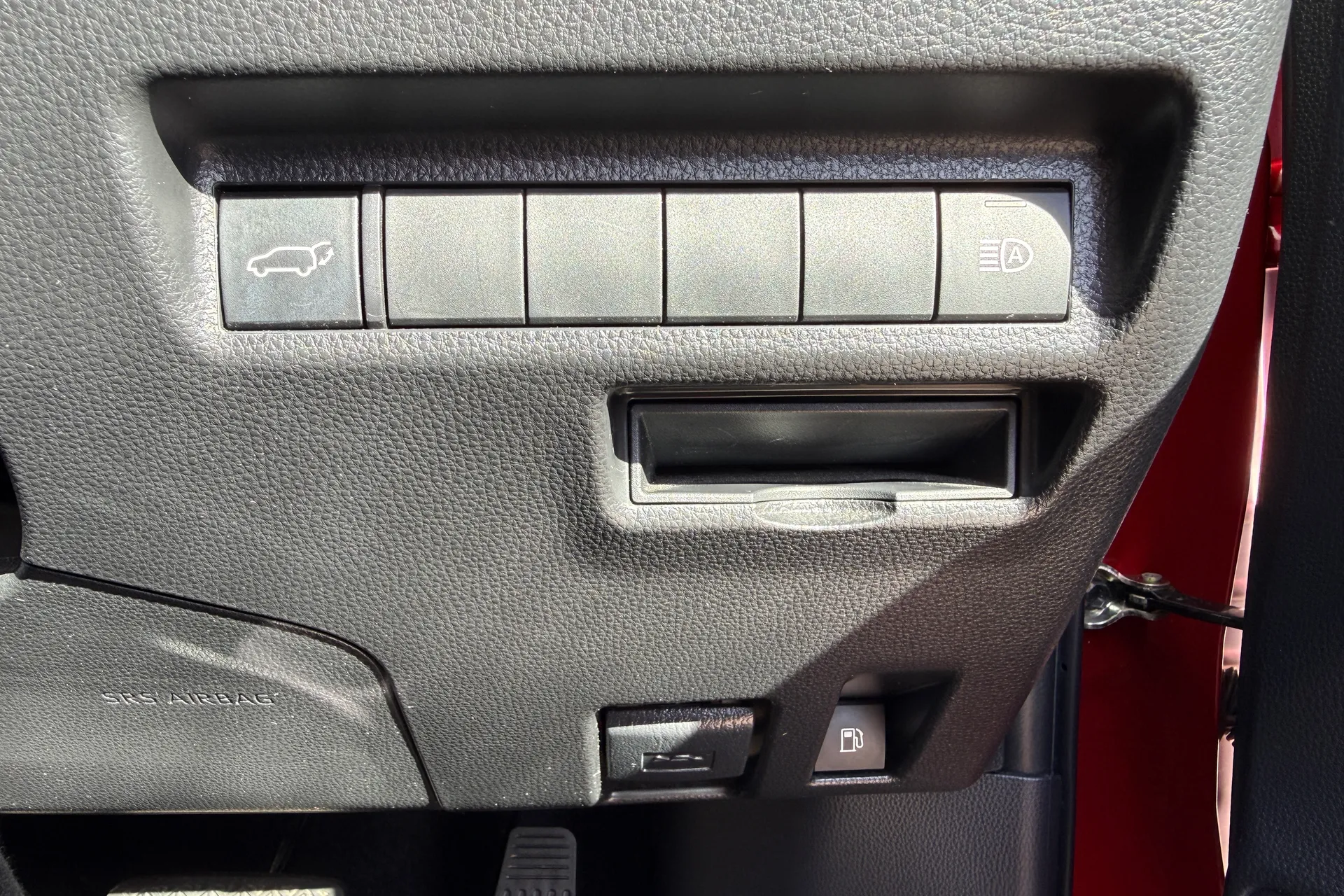 TOYOTA RAV4 thumbnail image number 18