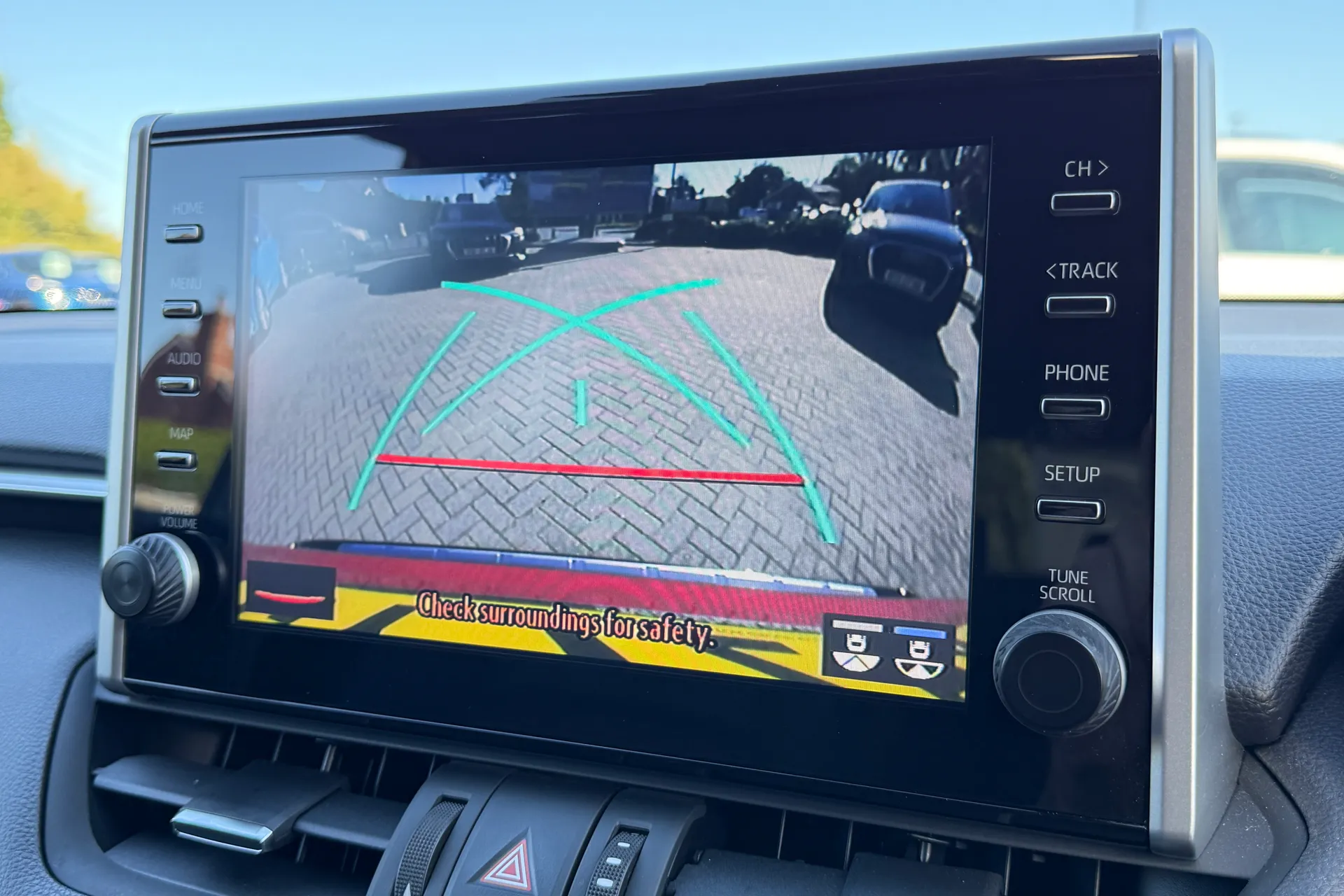 TOYOTA RAV4 thumbnail image number 9