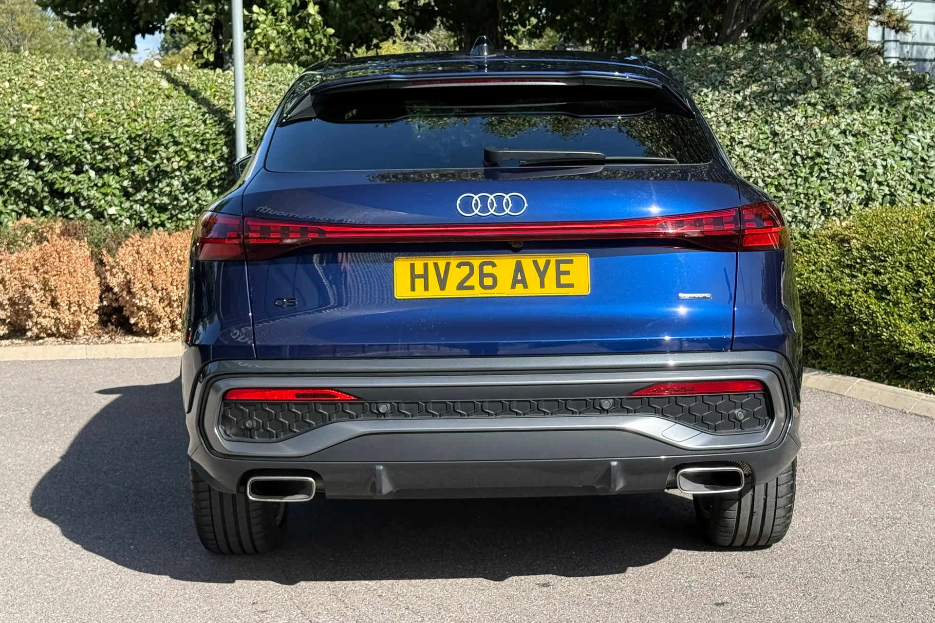 Audi Q5 thumbnail image number 11