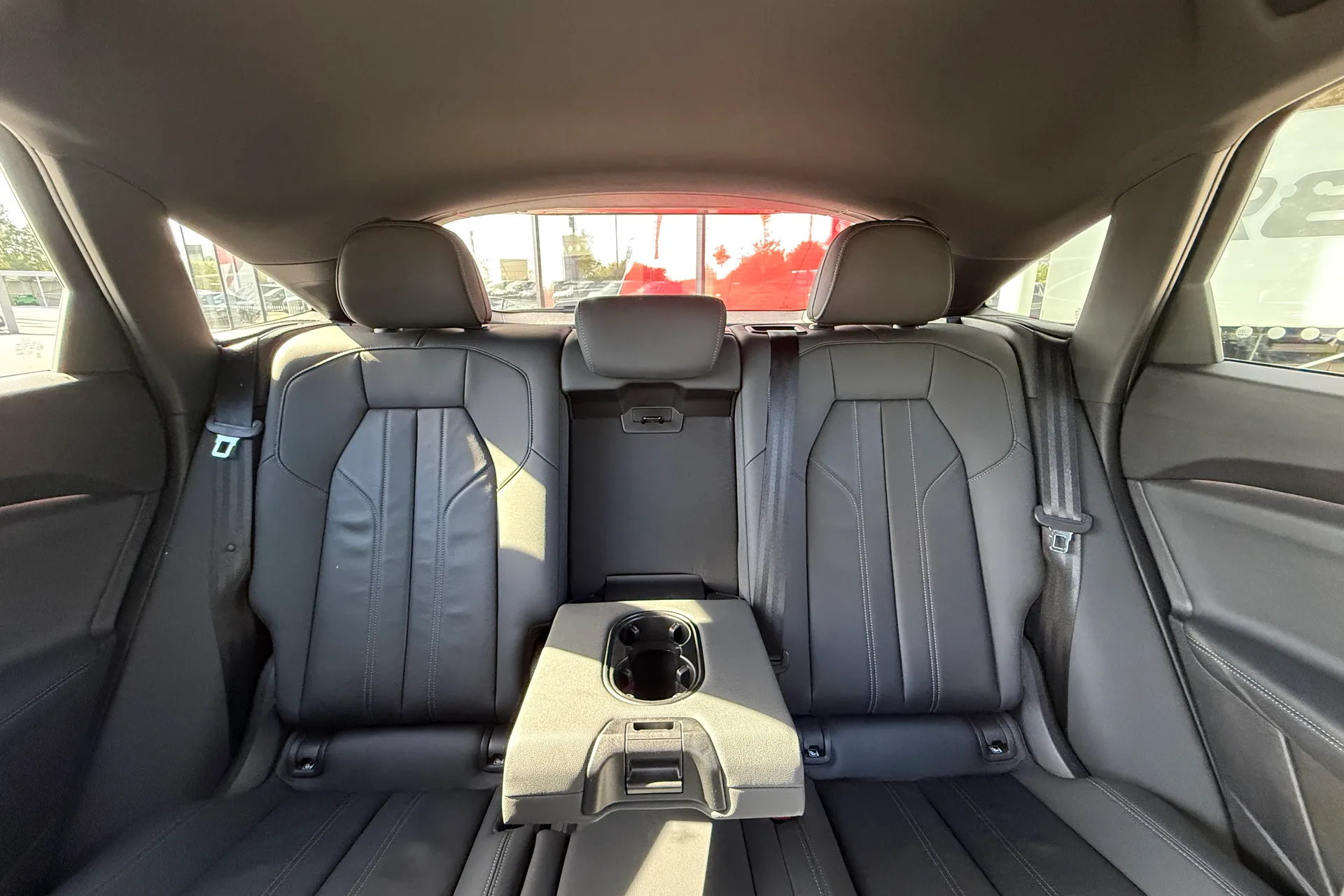 Audi Q5 thumbnail image number 40