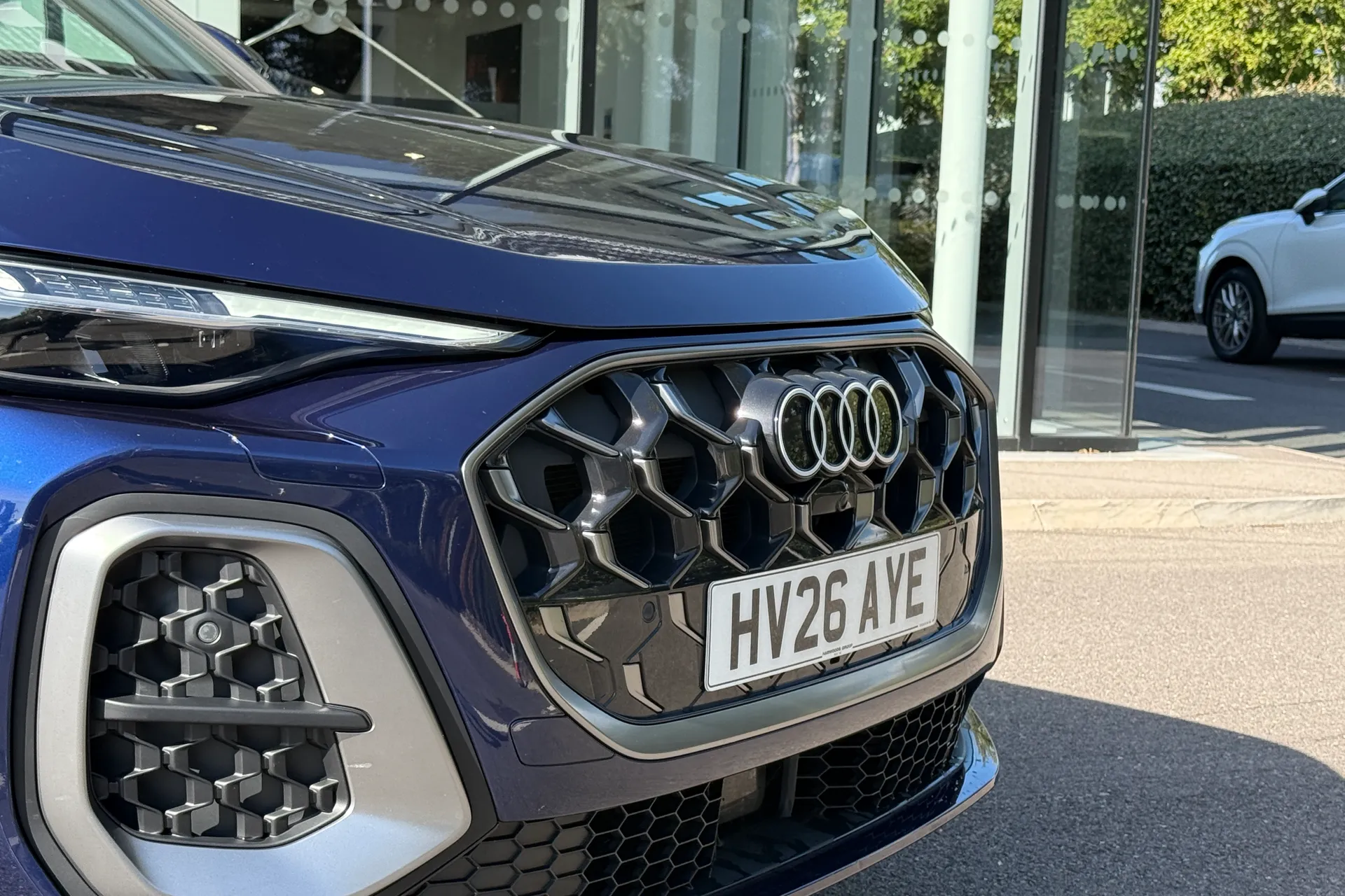 Audi Q5 thumbnail image number 8