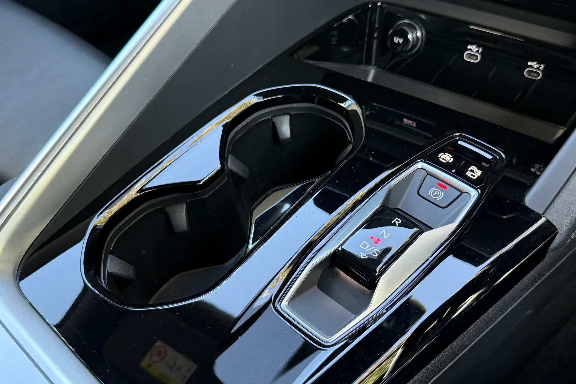 Audi Q5 thumbnail image number 27