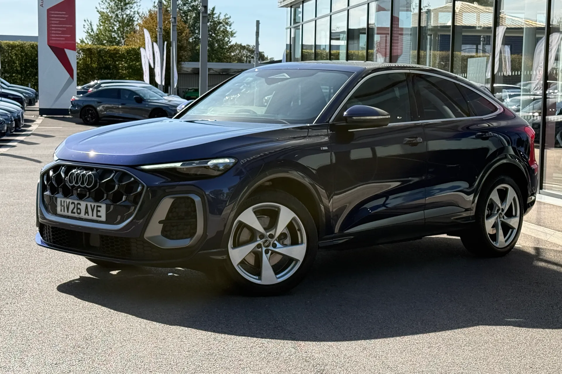 Audi Q5 thumbnail image number 9
