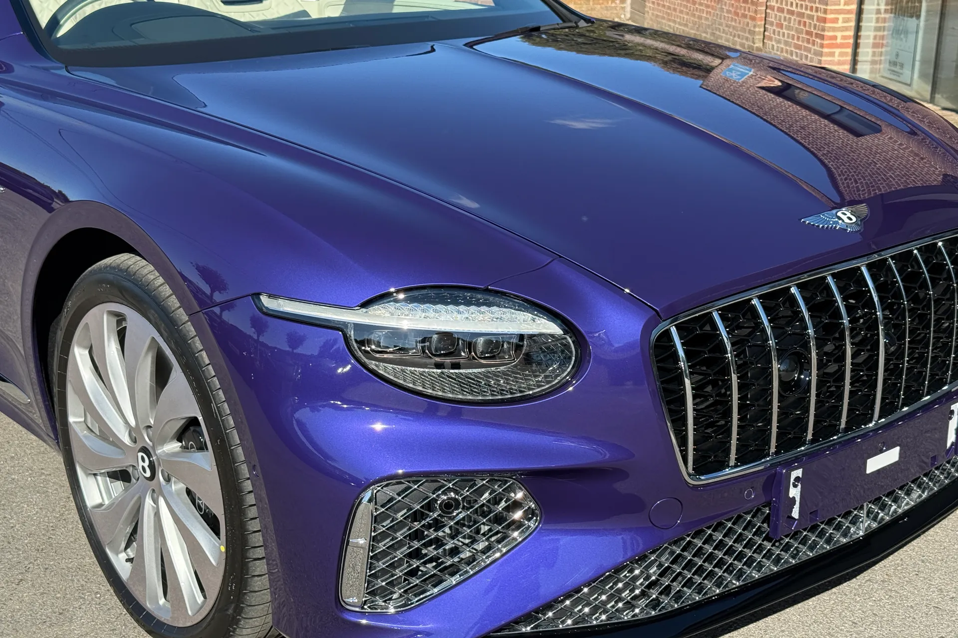 Bentley CONTINENTAL GTC thumbnail image number 3