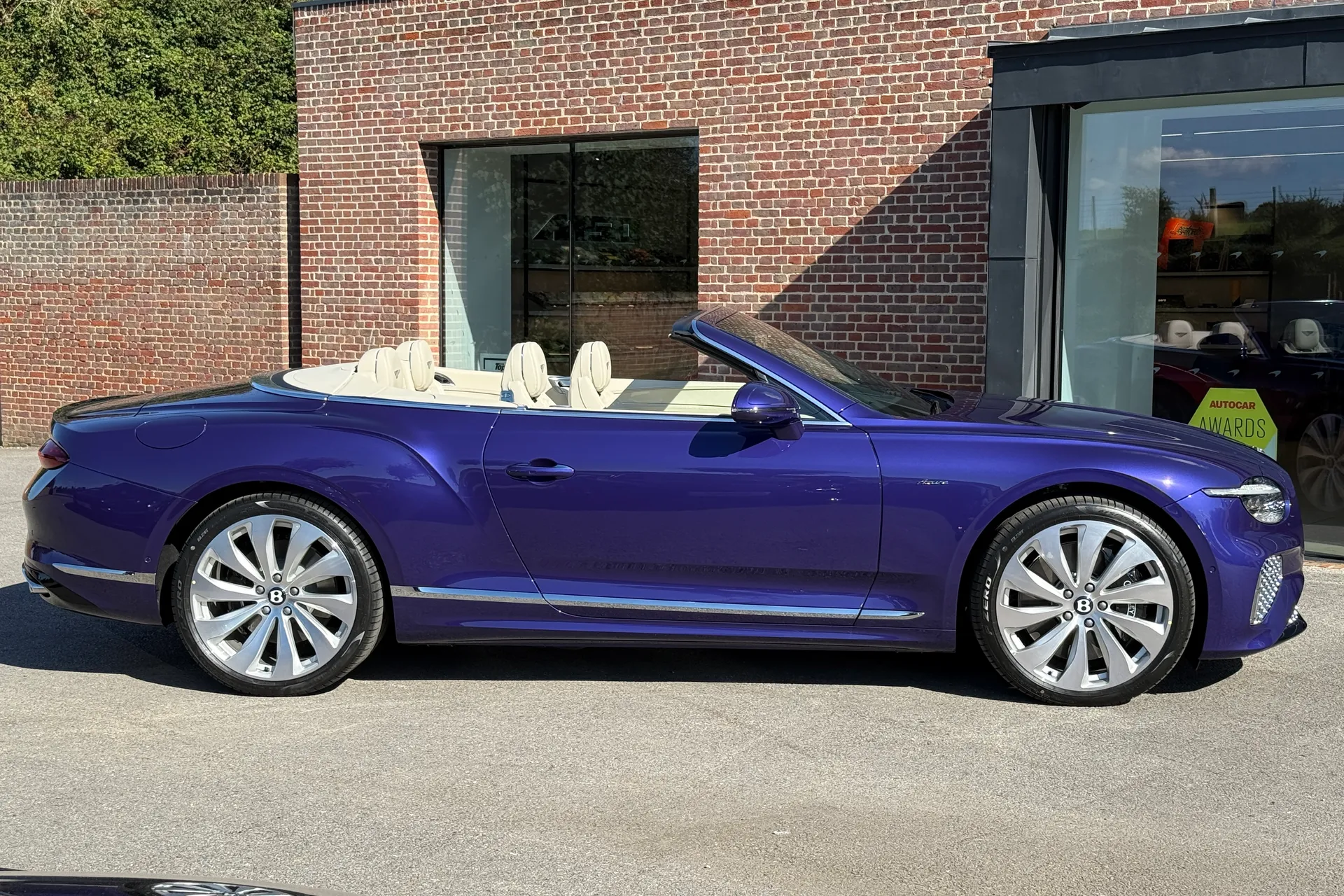 Bentley CONTINENTAL GTC thumbnail image number 5
