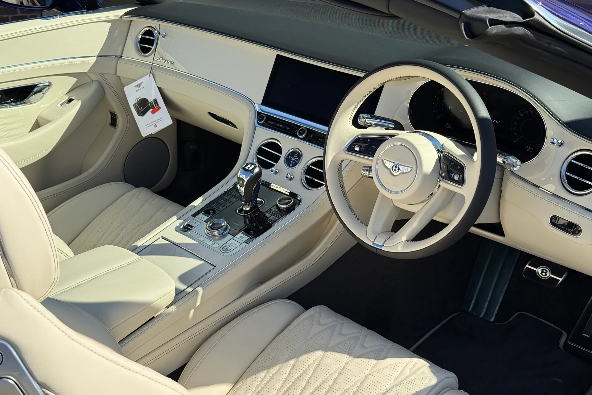 Bentley CONTINENTAL GTC thumbnail image number 6