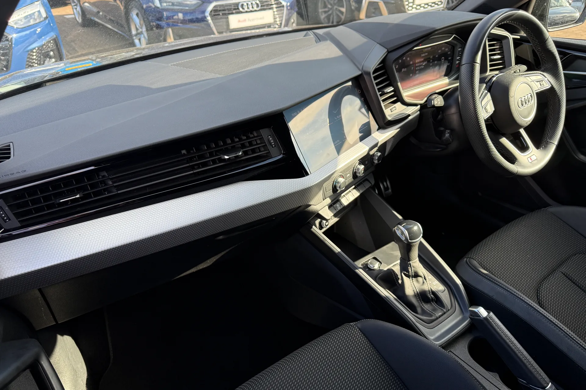 Audi A1 thumbnail image number 17